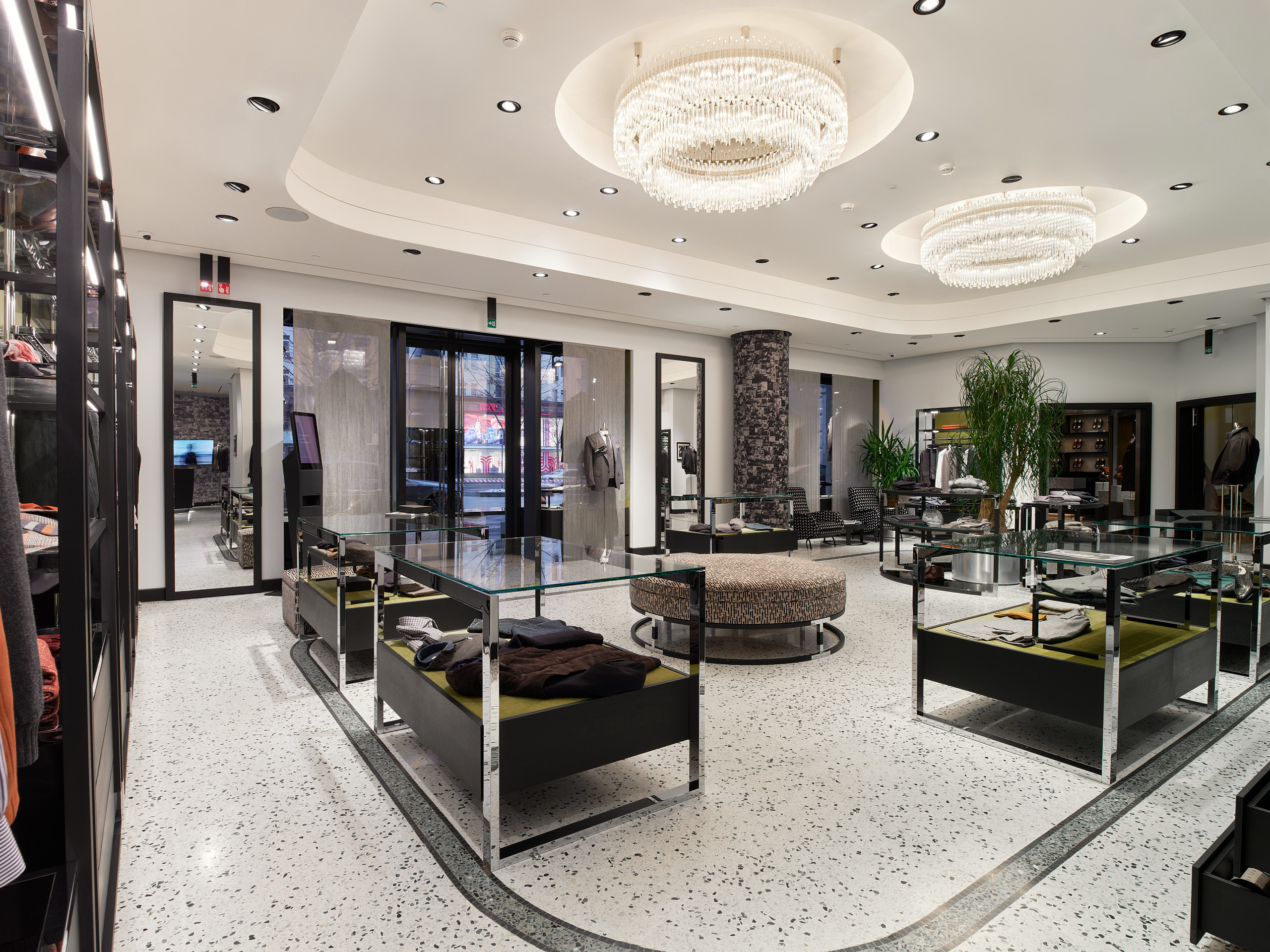 Фотографии интерьеров Cesare Attolini Moscow осень 2018 — осень 2020. Nikolay Samara — Porträt-, Lifestyle-, Event- & Work-and-Sport-Fotografie in Bratislava