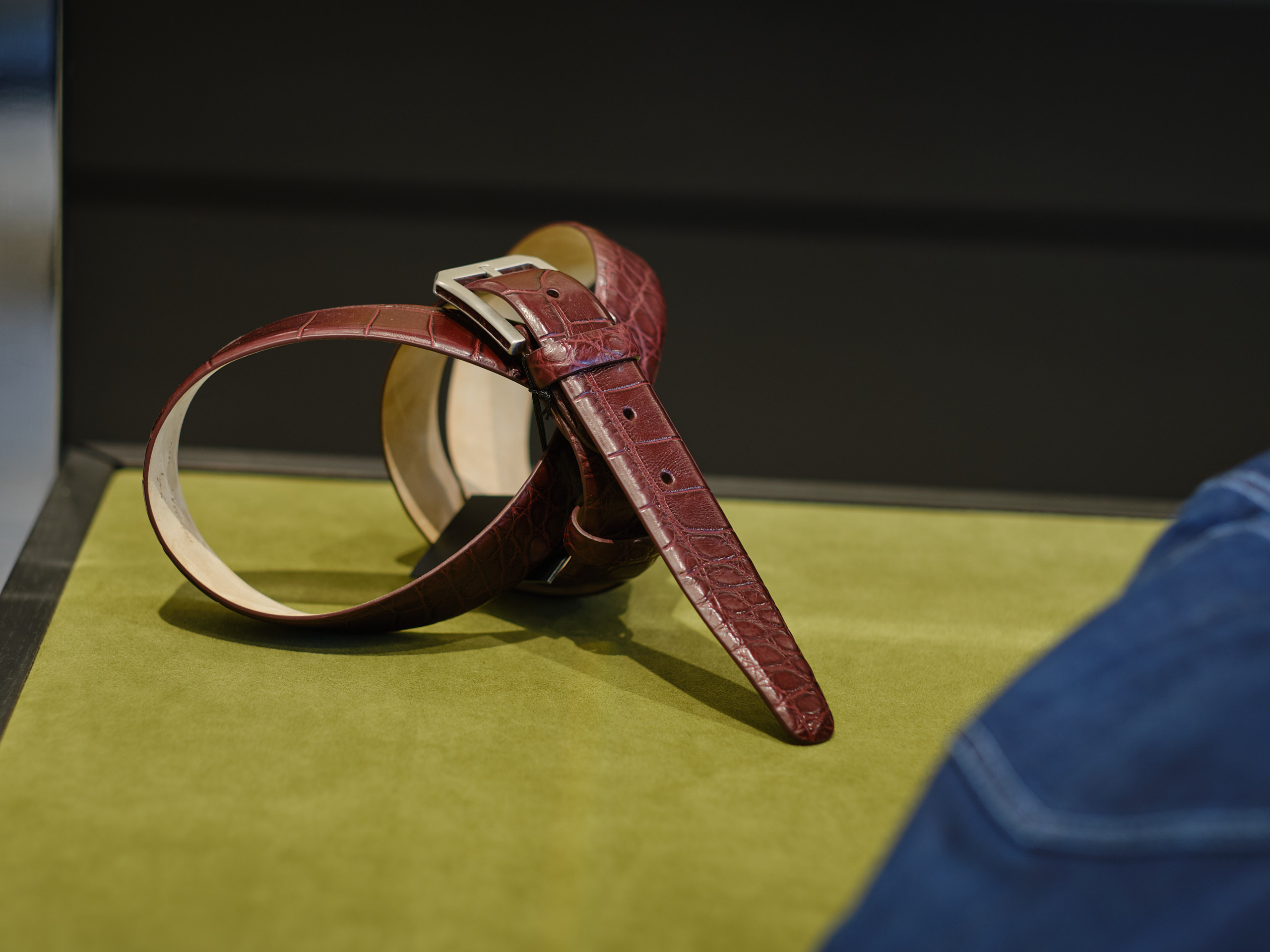 Фотографии луков и витрин Cesare Attolini Moscow весна 2019. Nikolay Samara — Portrait, Lifestyle, Event & Work and Sport Photography in Bratislava