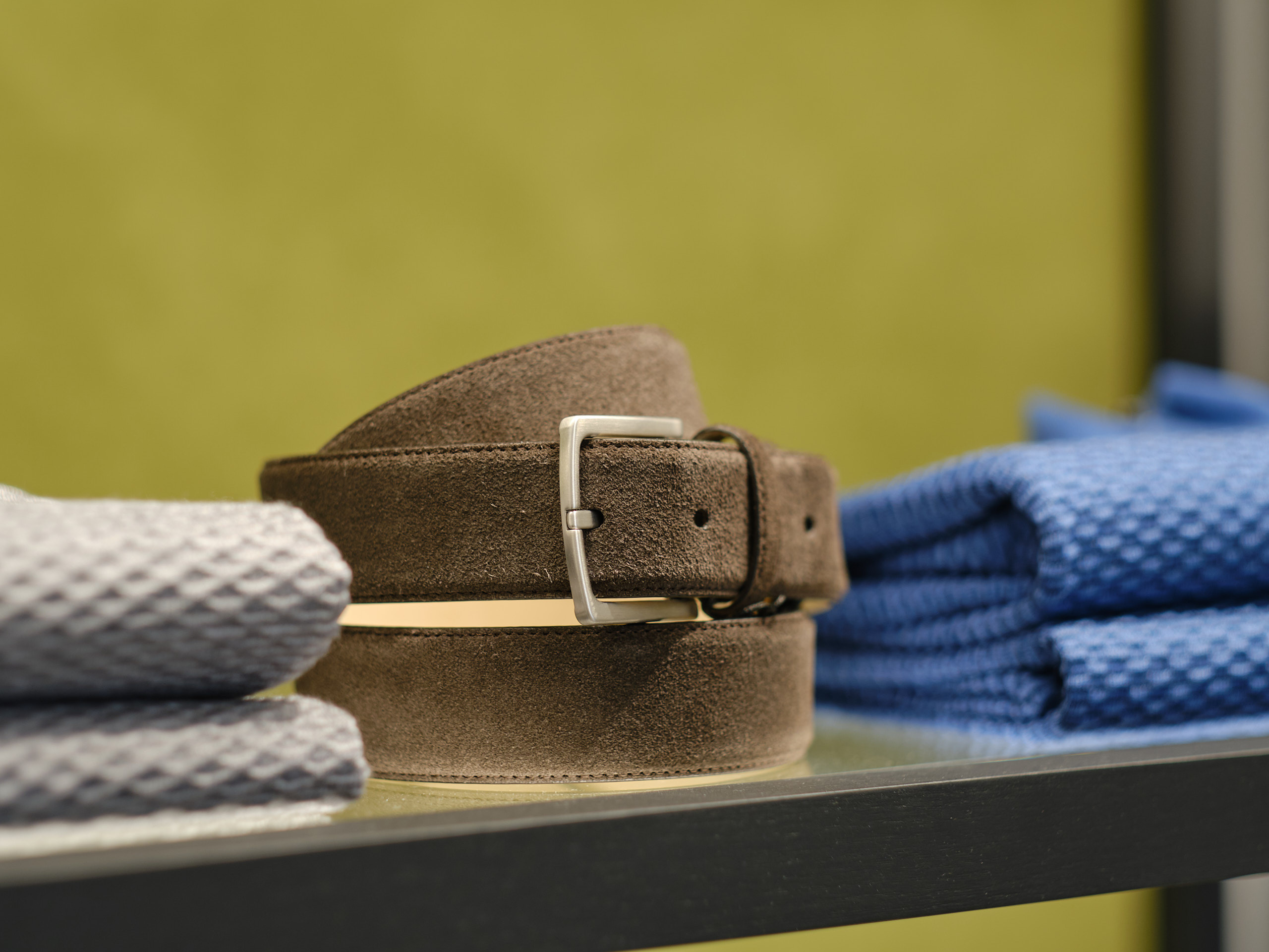 Фотографии луков и витрин Cesare Attolini Moscow весна 2019. Nikolay Samara — Portrait, Lifestyle, Event & Work and Sport Photography in Bratislava