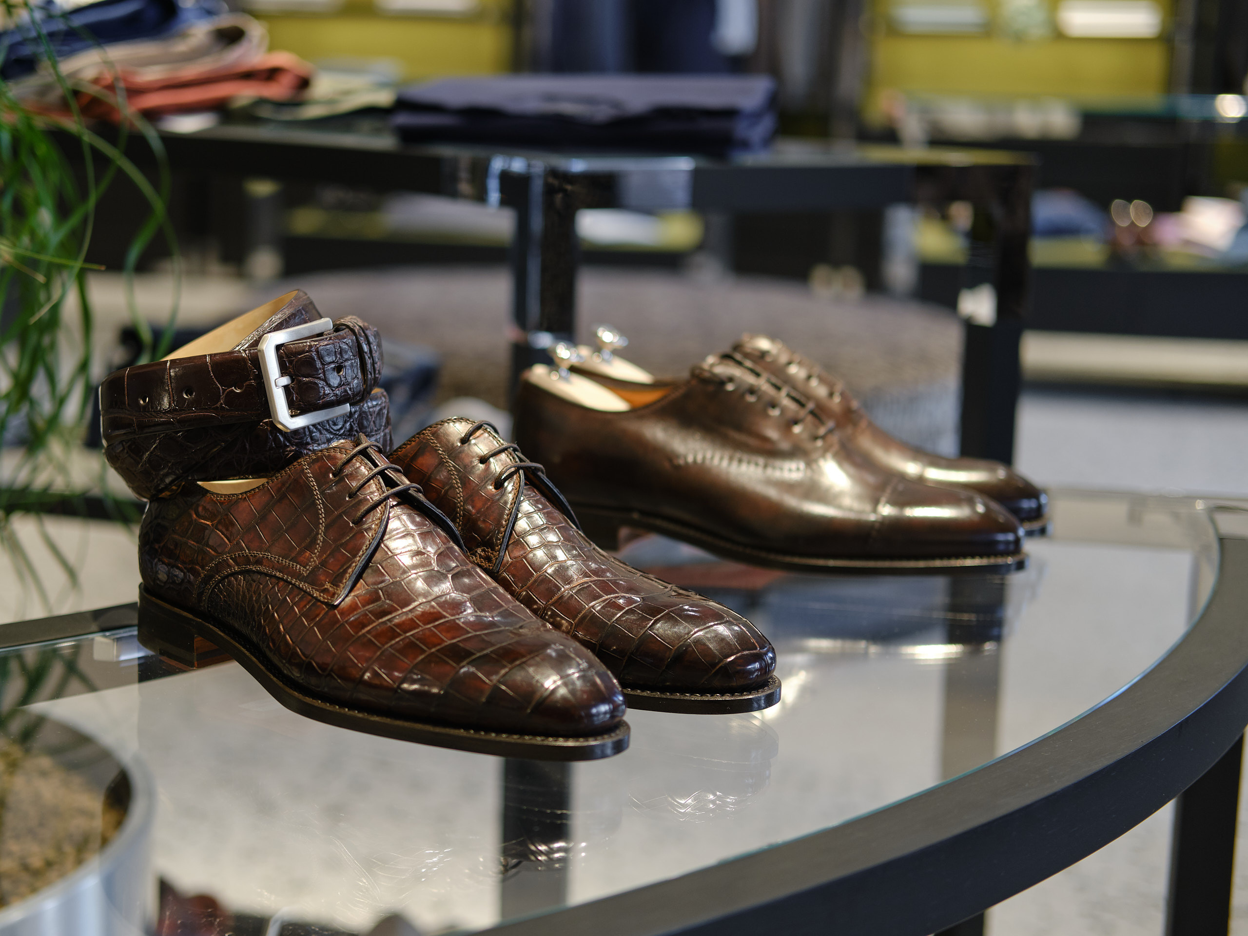 Фотографии луков и витрин Cesare Attolini Moscow весна 2019. Nikolay Samara — Portrait, Lifestyle, Event & Work and Sport Photography in Bratislava