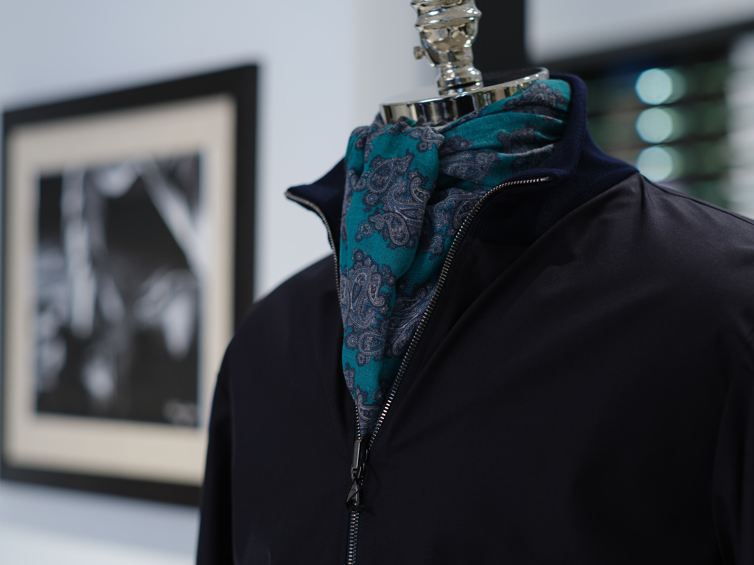 Фотографии луков и витрин Cesare Attolini Moscow весна 2019. Nikolay Samara — Portrait, Lifestyle, Event & Work and Sport Photography in Bratislava