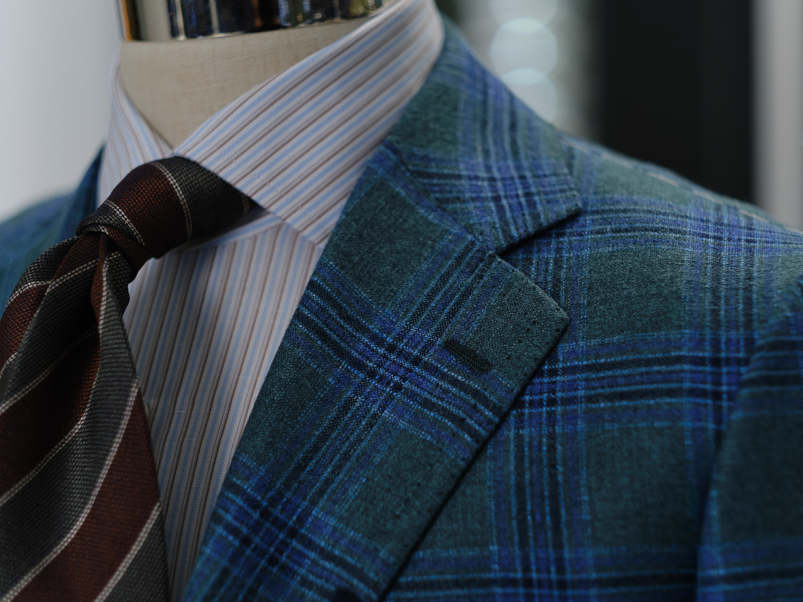 Фотографии луков и витрин Cesare Attolini Moscow весна 2019. Nikolay Samara — Portrait, Lifestyle, Event & Work and Sport Photography in Bratislava