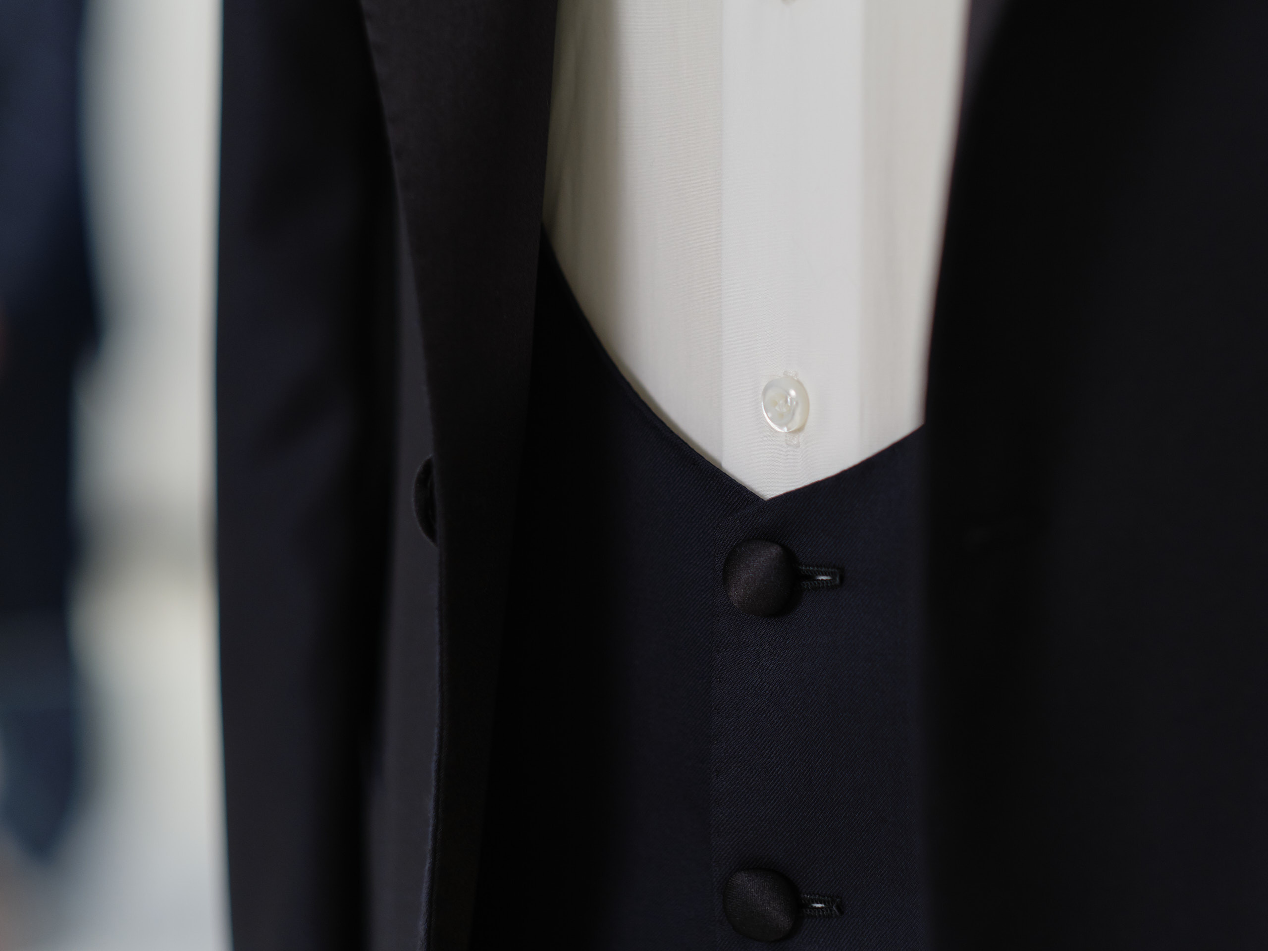 Фотографии луков и витрин Cesare Attolini Moscow весна 2019. Nikolay Samara — Portrait, Lifestyle, Event & Work and Sport Photography in Bratislava