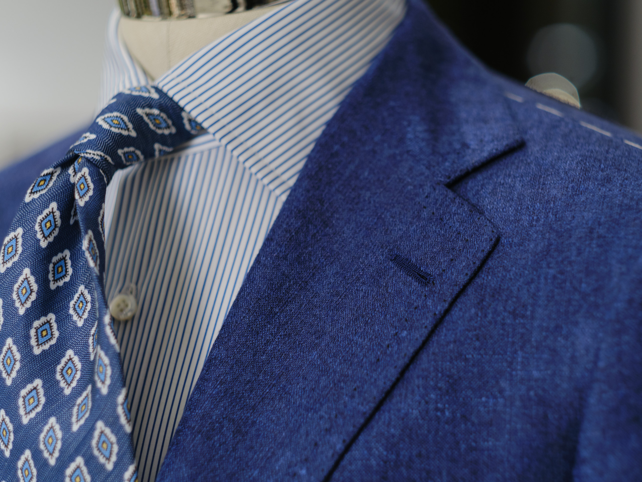 Фотографии луков и витрин Cesare Attolini Moscow весна 2019. Nikolay Samara — Portrait, Lifestyle, Event & Work and Sport Photography in Bratislava