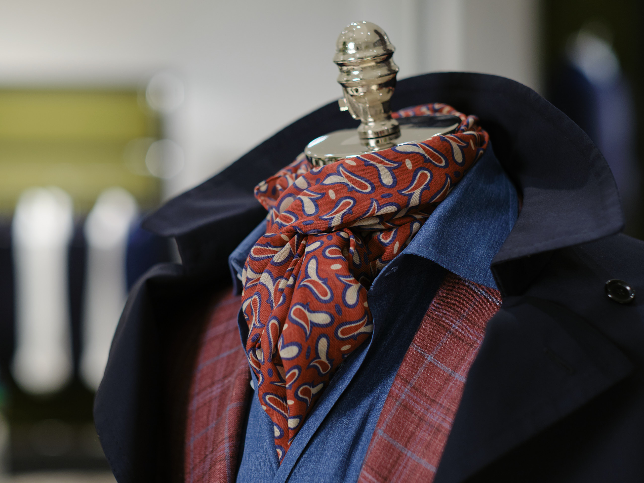 Фотографии луков и витрин Cesare Attolini Moscow весна 2019. Nikolay Samara — Portrait, Lifestyle, Event & Work and Sport Photography in Bratislava