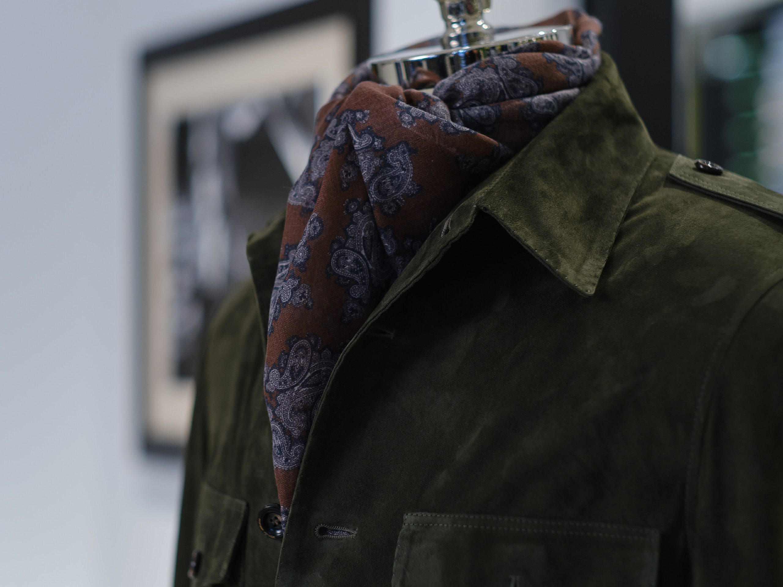 Фотографии луков и витрин Cesare Attolini Moscow весна 2019. Nikolay Samara — Portrait, Lifestyle, Event & Work and Sport Photography in Bratislava