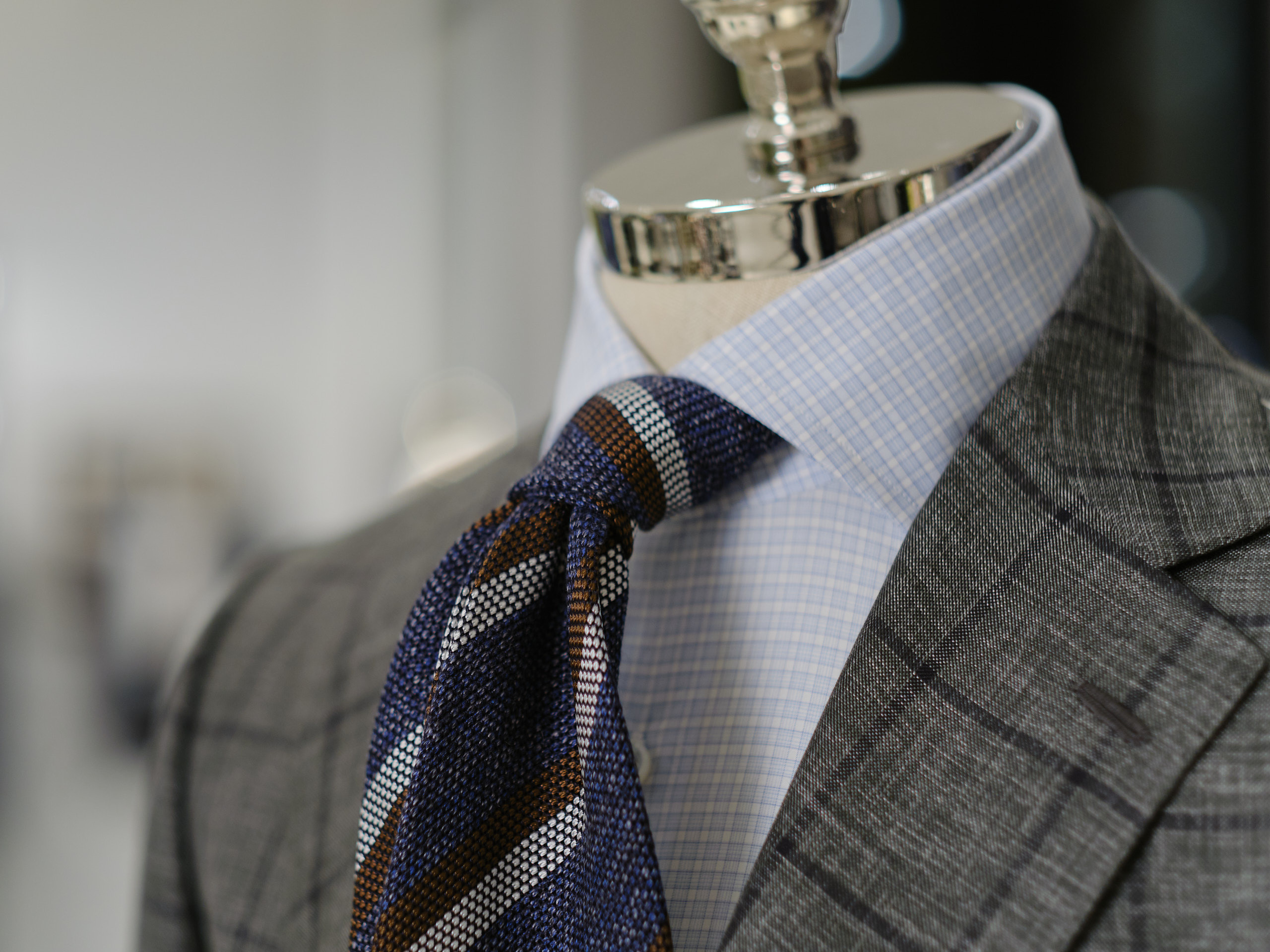 Фотографии луков и витрин Cesare Attolini Moscow весна 2019. Nikolay Samara — Portrait, Lifestyle, Event & Work and Sport Photography in Bratislava