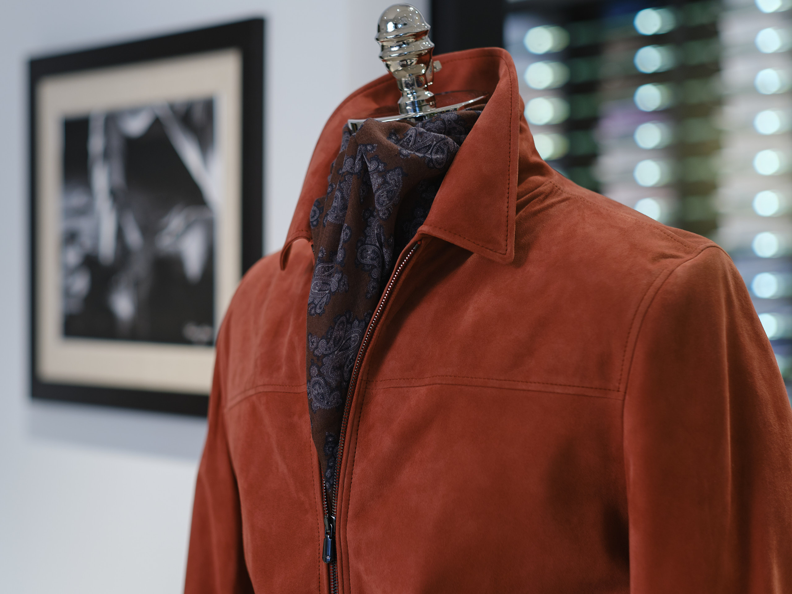 Фотографии луков и витрин Cesare Attolini Moscow весна 2019. Nikolay Samara — Portrait, Lifestyle, Event & Work and Sport Photography in Bratislava