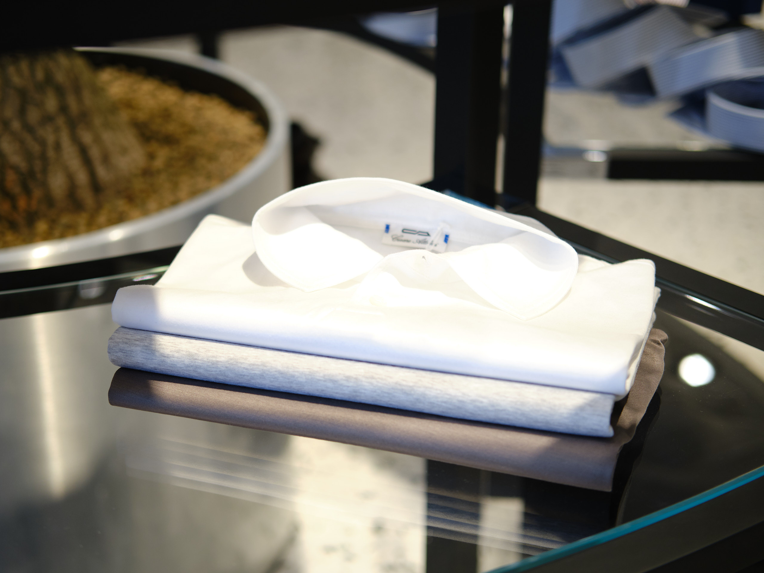 Фотографии луков и витрин Cesare Attolini Moscow весна 2019. Nikolay Samara — Portrait, Lifestyle, Event & Work and Sport Photography in Bratislava