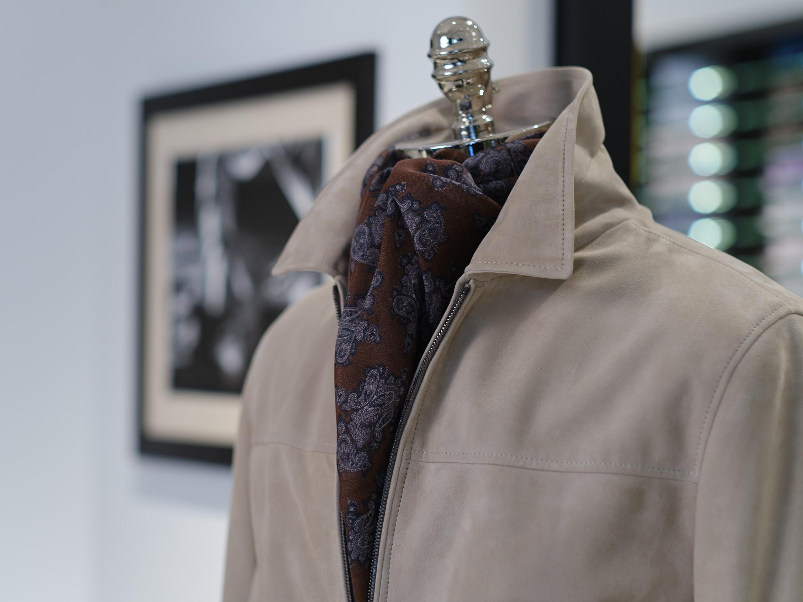 Фотографии луков и витрин Cesare Attolini Moscow весна 2019. Nikolay Samara — Portrait, Lifestyle, Event & Work and Sport Photography in Bratislava