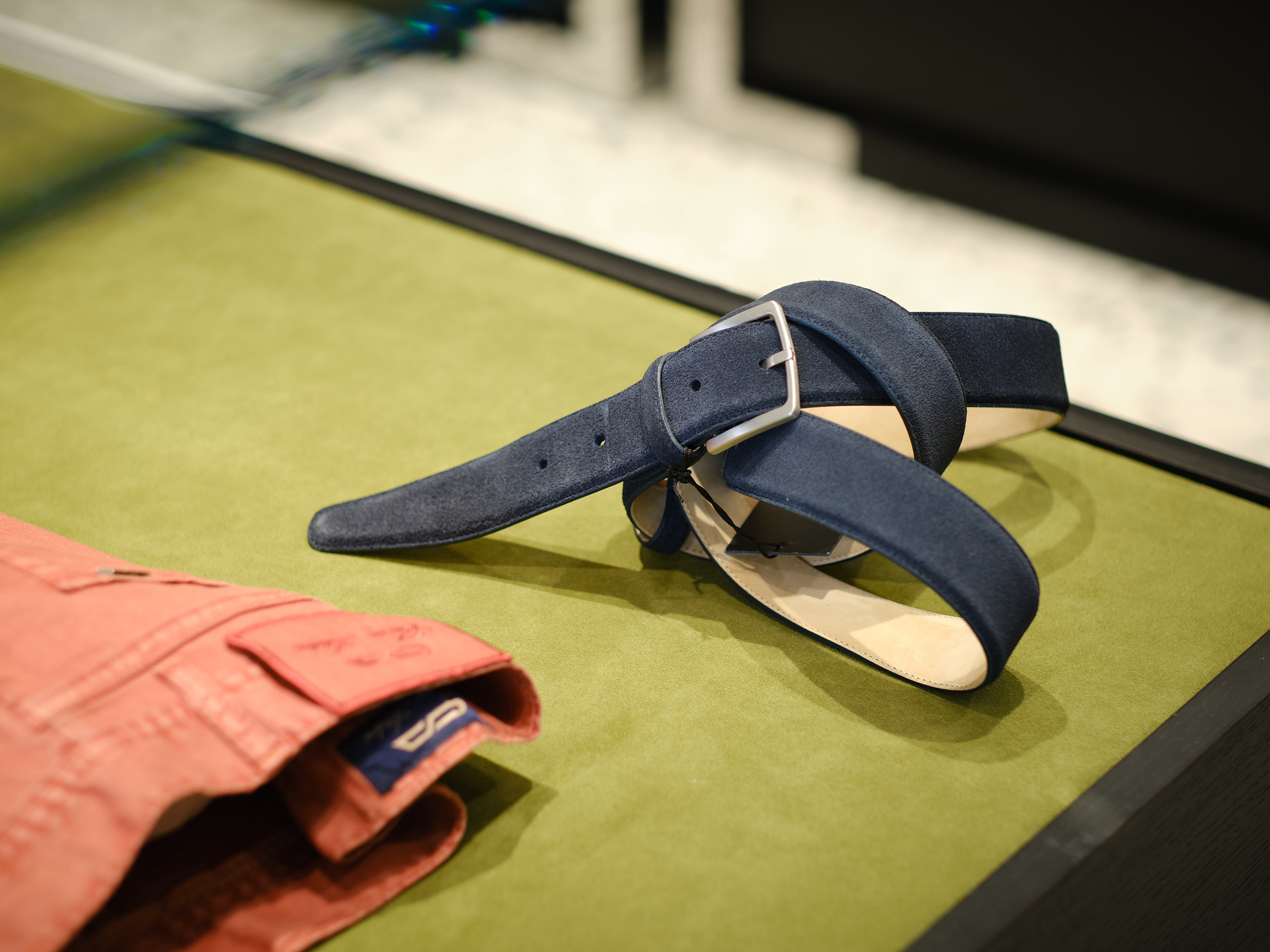 Фотографии луков и витрин Cesare Attolini Moscow весна 2019. Nikolay Samara — Portrait, Lifestyle, Event & Work and Sport Photography in Bratislava