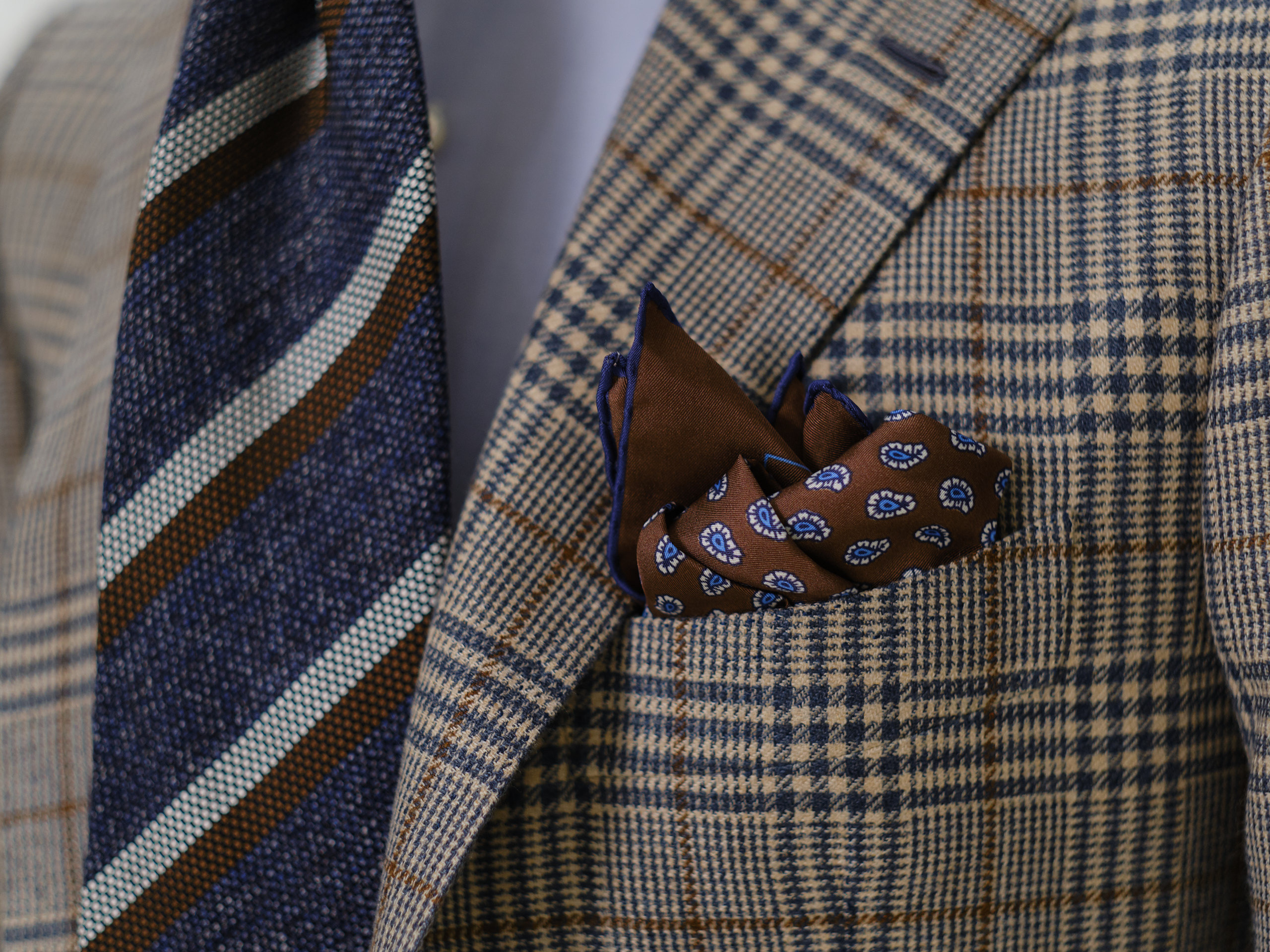 Фотографии луков и витрин Cesare Attolini Moscow весна 2019. Nikolay Samara — Portrait, Lifestyle, Event & Work and Sport Photography in Bratislava