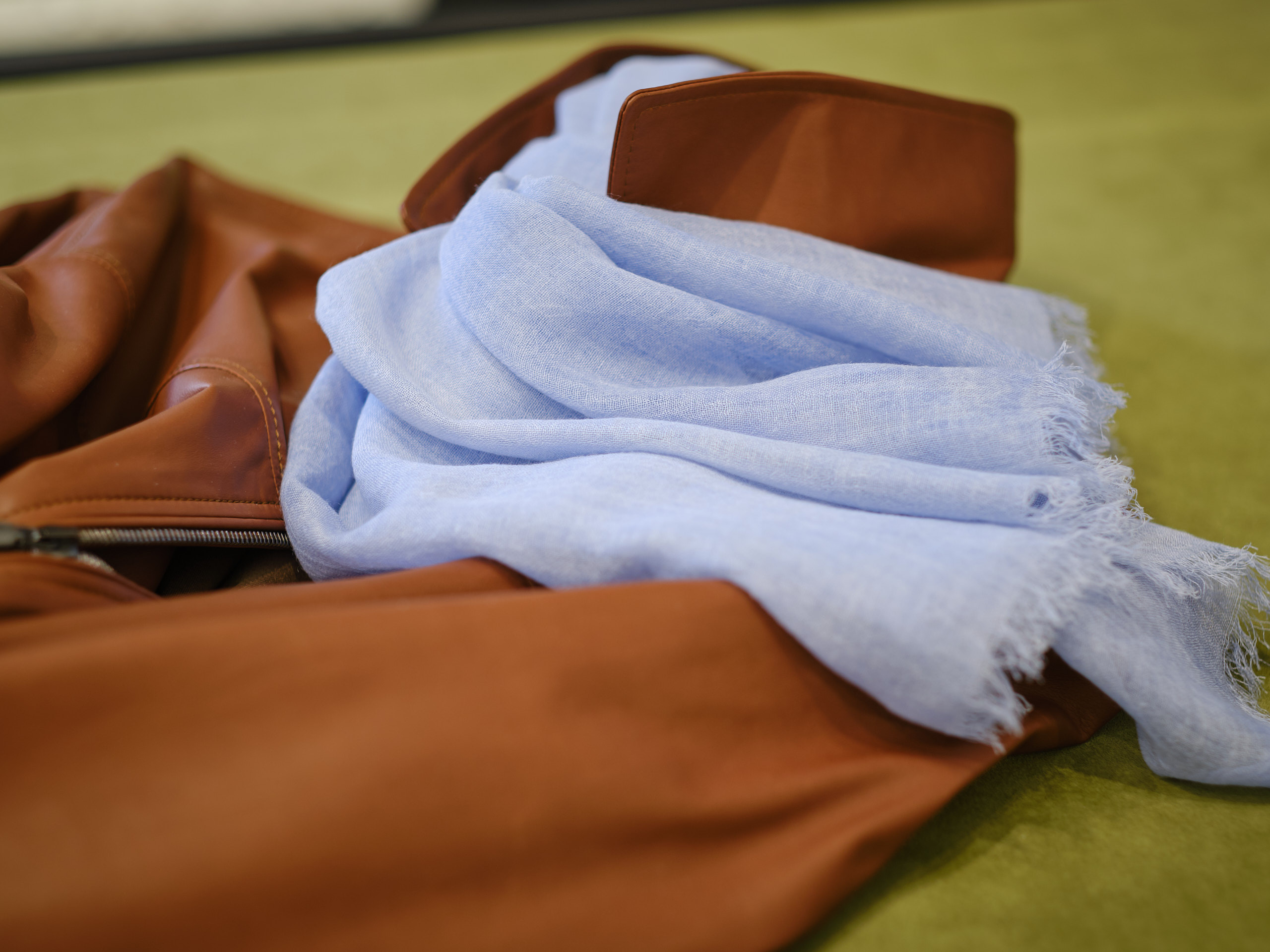 Фотографии луков и витрин Cesare Attolini Moscow весна 2019. Nikolay Samara — Portrait, Lifestyle, Event & Work and Sport Photography in Bratislava