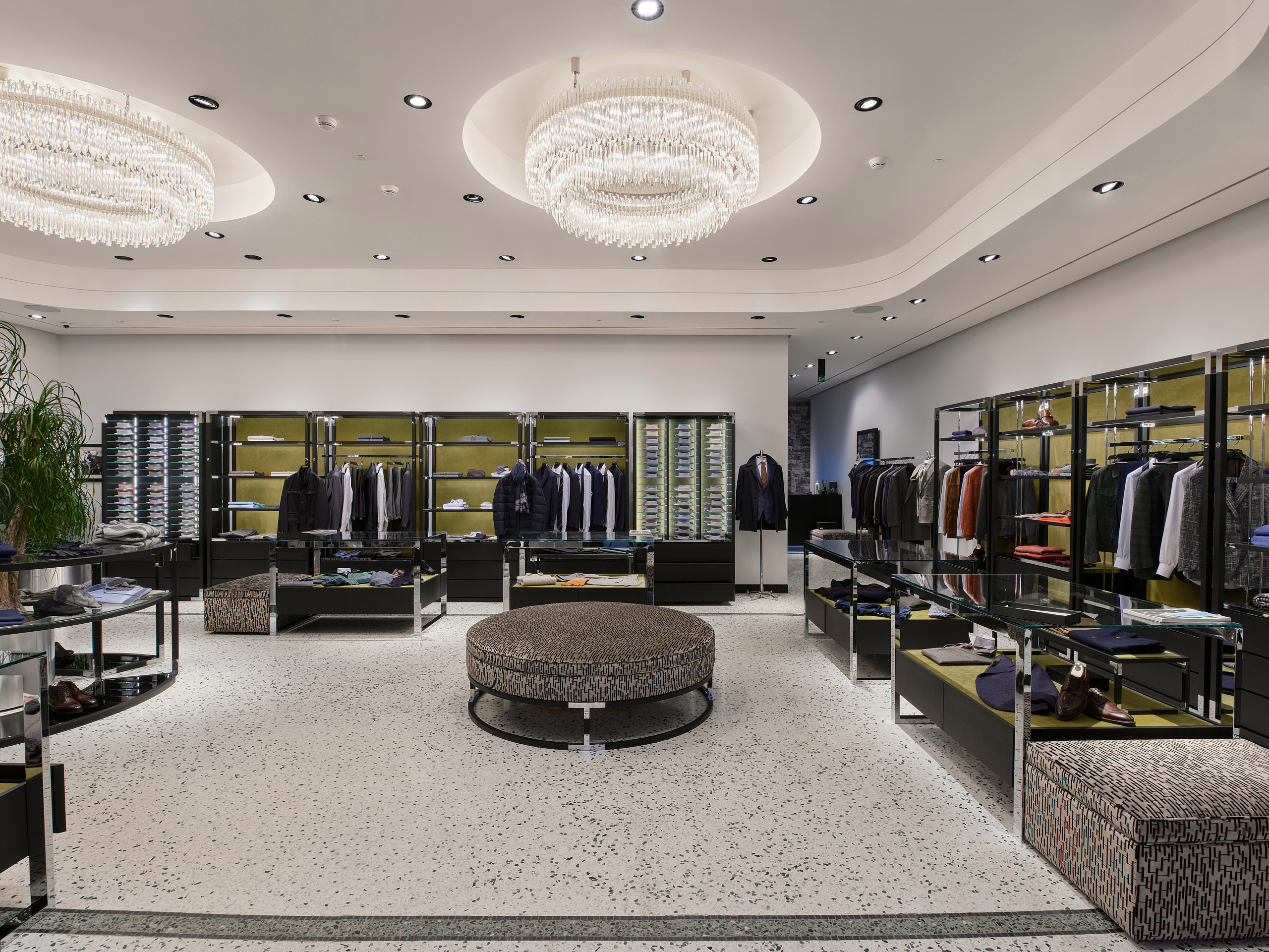 Фотографии интерьеров Cesare Attolini Moscow осень 2018 — осень 2020. Nikolay Samara — Porträt-, Lifestyle-, Event- & Work-and-Sport-Fotografie in Bratislava