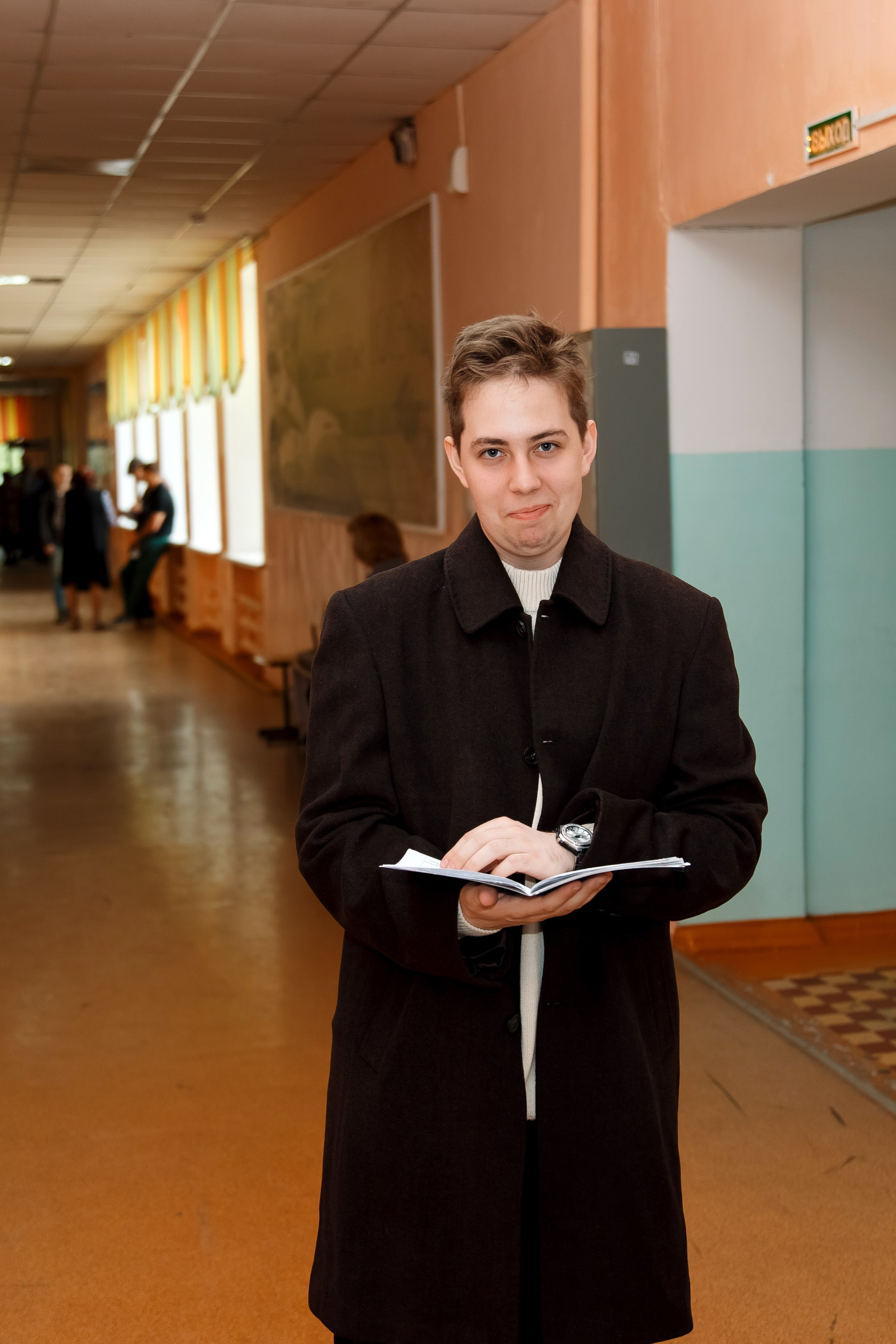 11 класс день не послушания в школе. Фотограф Любовь Корниенко, Примоский край