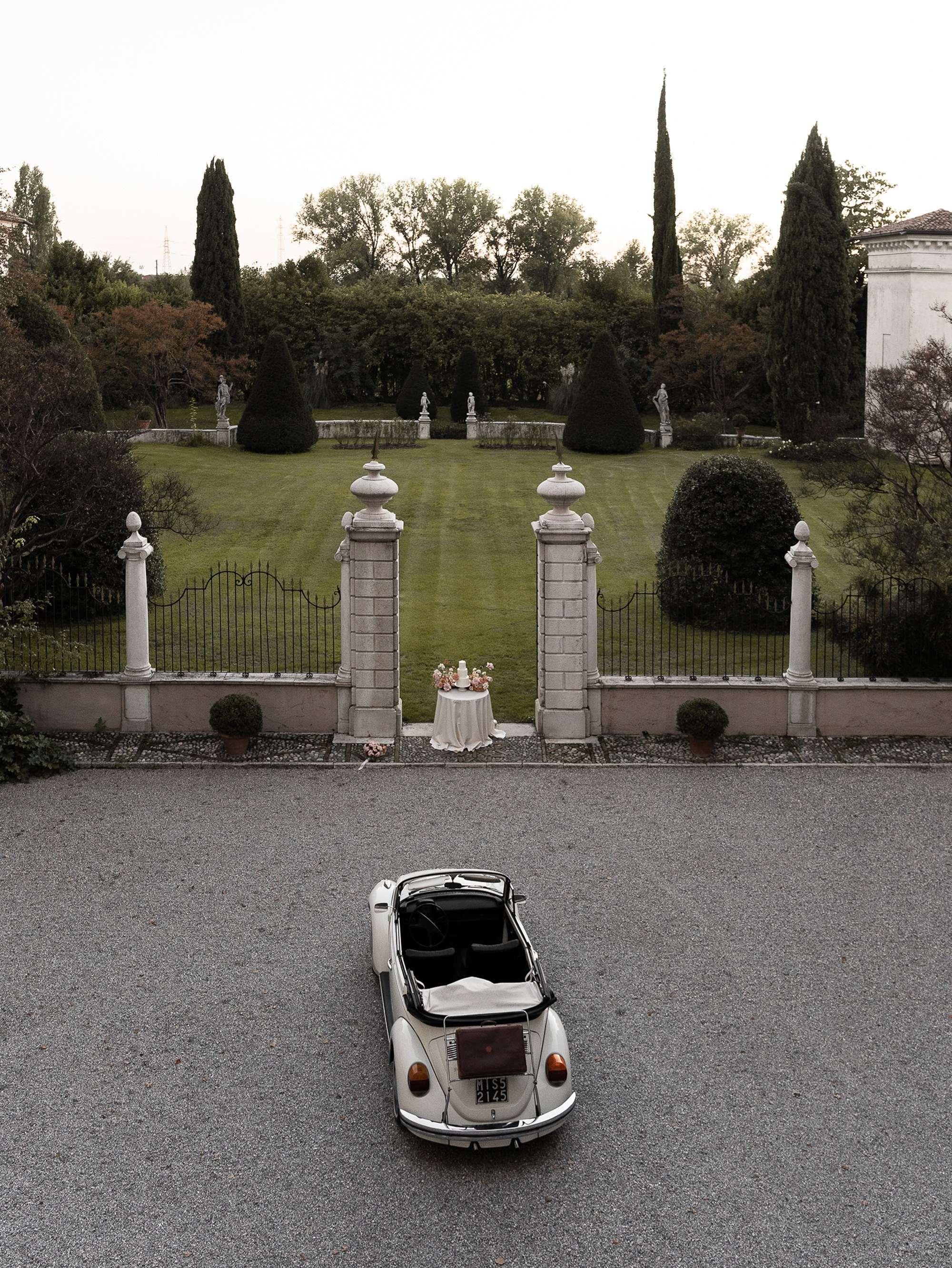 Julia & Paolo. Maria Anistratova | Destination Photographer, Videographer & Drone Pilot — Lake Como