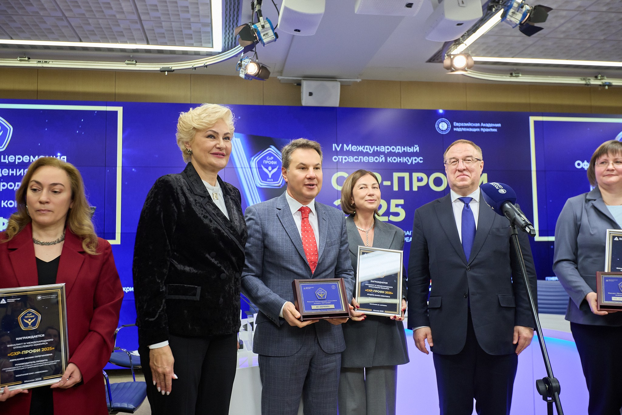 РИА Новости «Итоги отраслевого конкурса GXP-Профи 2025». Режиссёр, клипмейкер, фотограф — Андрей Охота