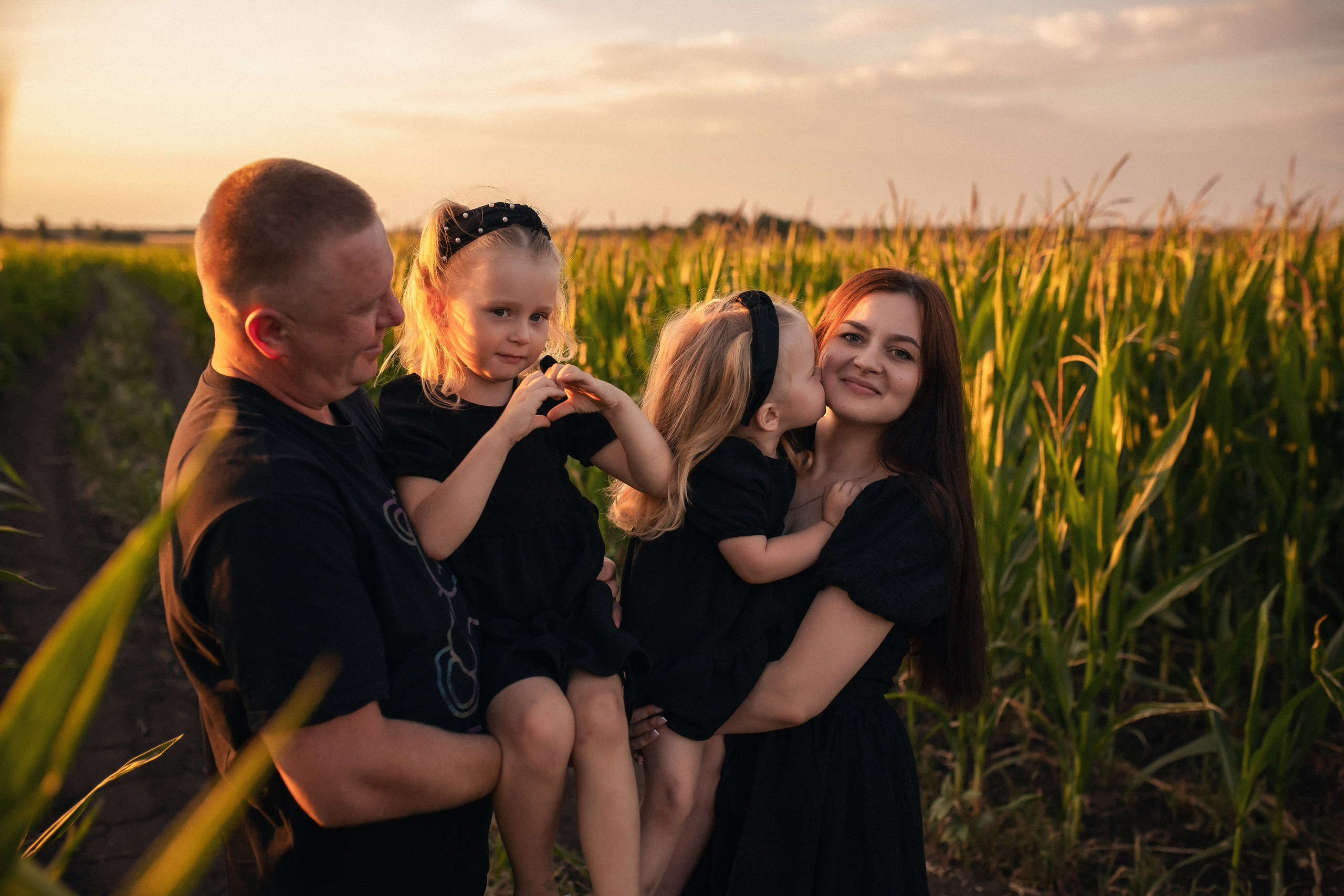 Лера и Дмитрий и прекрасные их девочки. Ольга Смирнова юрист, фотограф