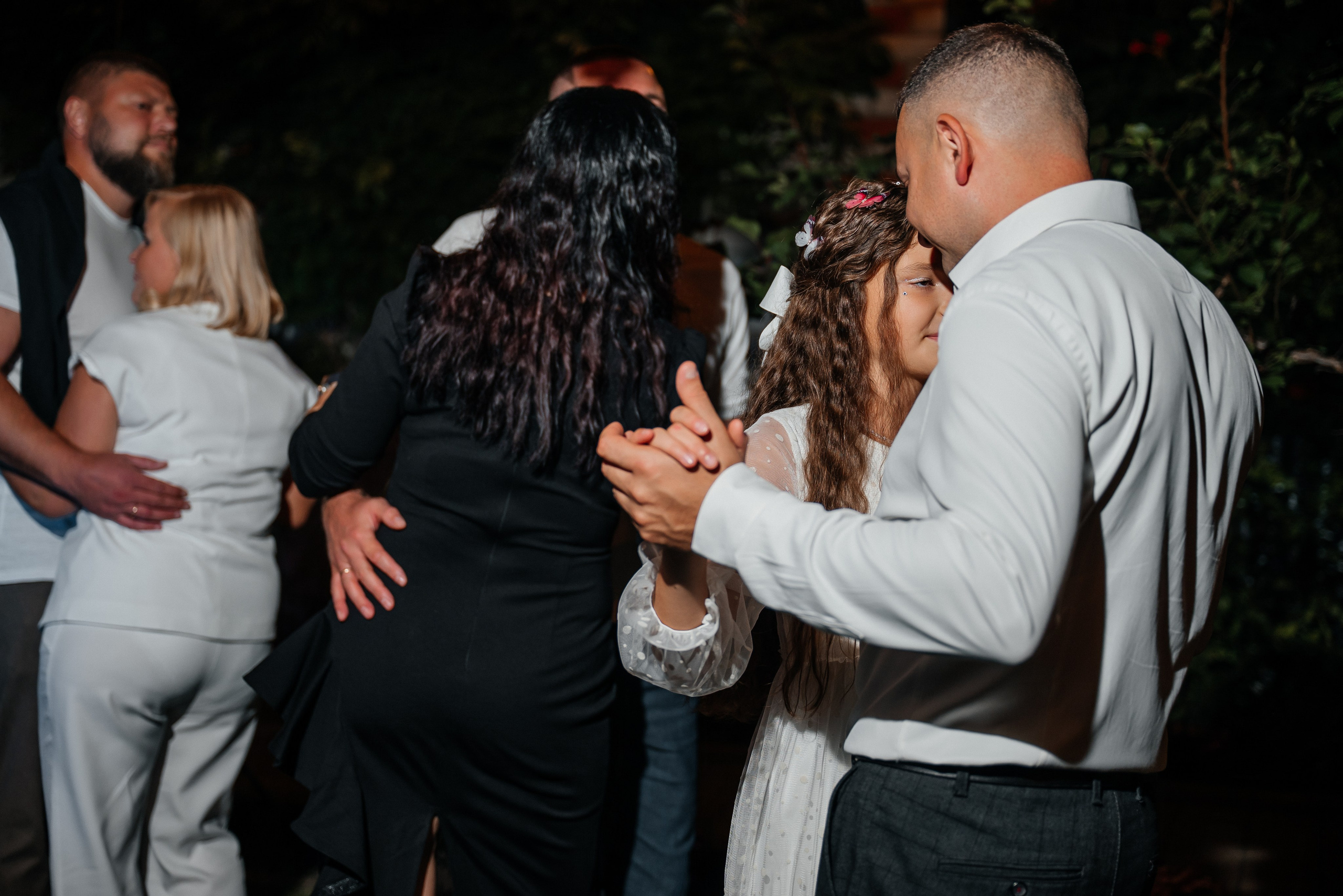 «Свадьба Даши и Артема». Школьный фотограф в Валуйках. Фотосессии для выпускников и изготовление выпускных альбомов в городе Валуйки и в Белгородской области