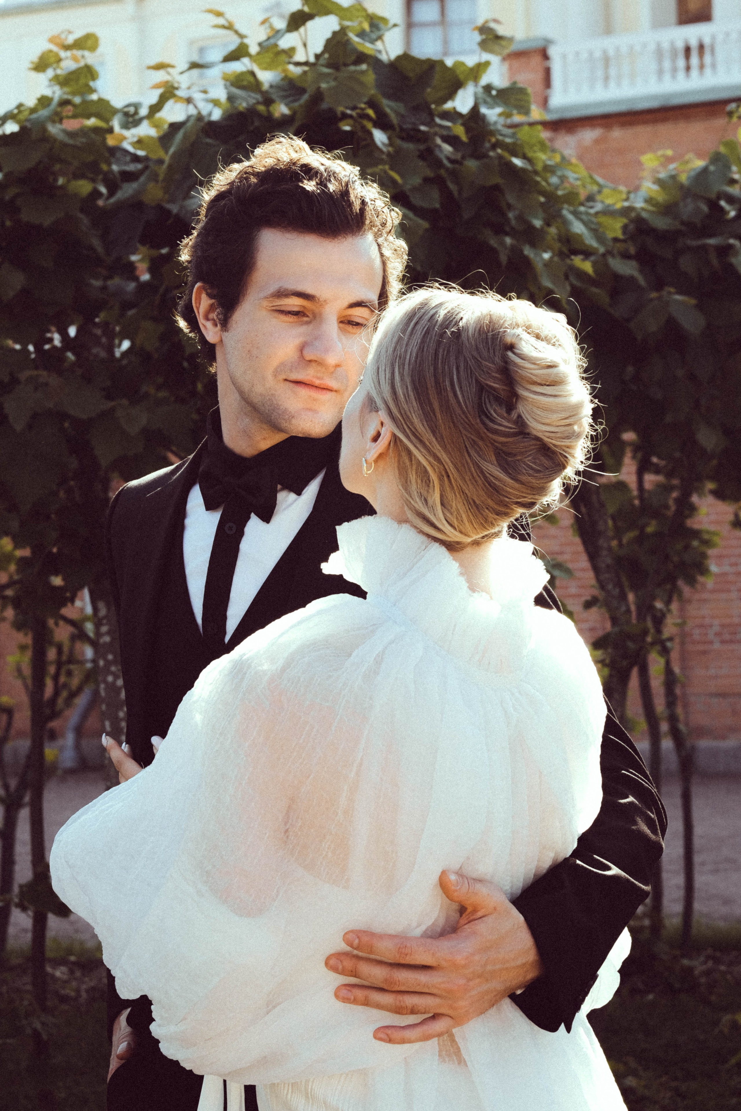 СВАДЕБНАЯ СЬЕМКА В ПАРКЕ ОРАНИЕНБАУМ. Профессиональный фотограф, Санкт-Петербург — Виктория Богомолова