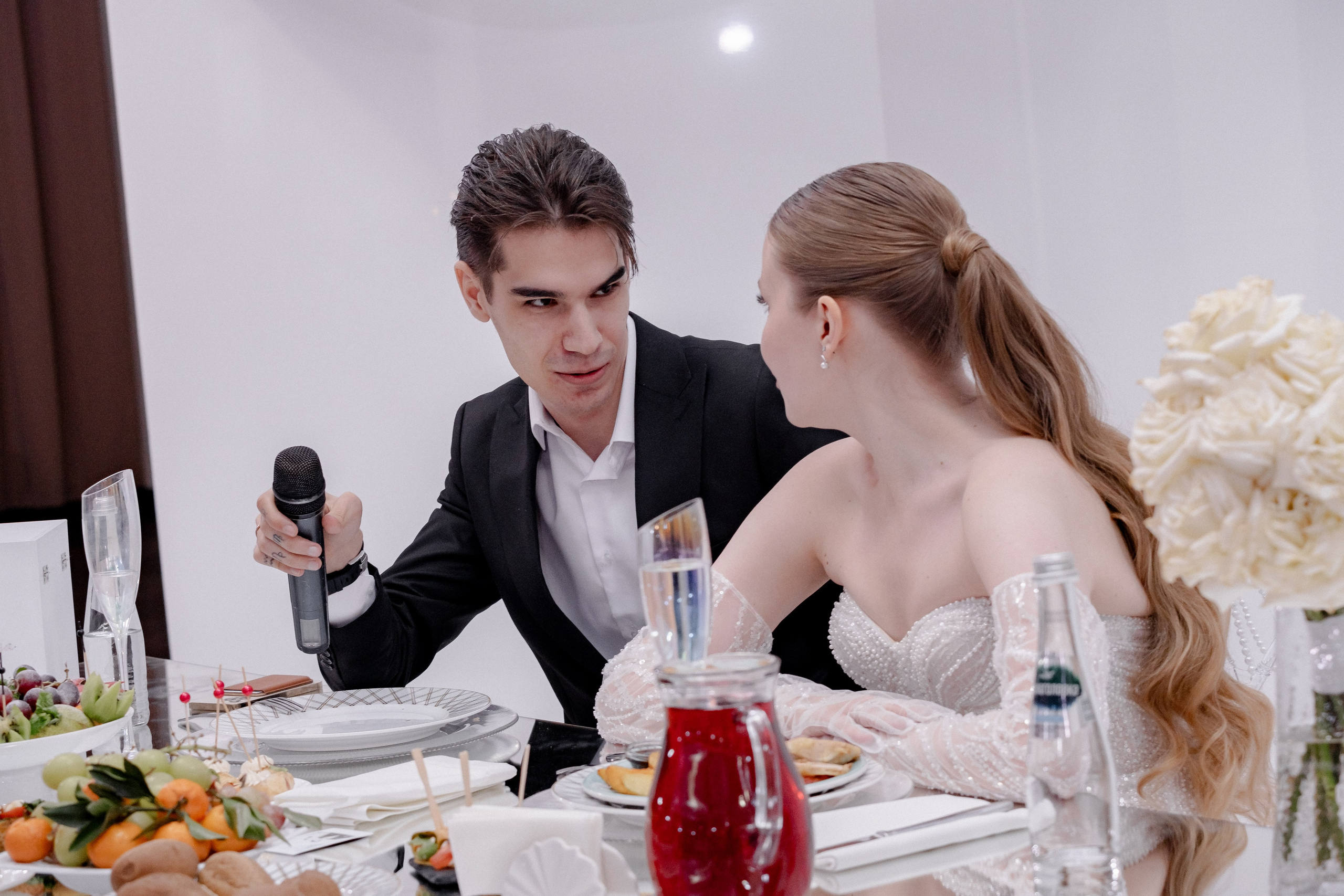 СВАДЕБНЫЙ БАНКЕТ (СНЯТО В СИБИРЕ В НИЖНЕВАРТОВСКЕ). Профессиональный фотограф, Санкт-Петербург — Виктория Богомолова