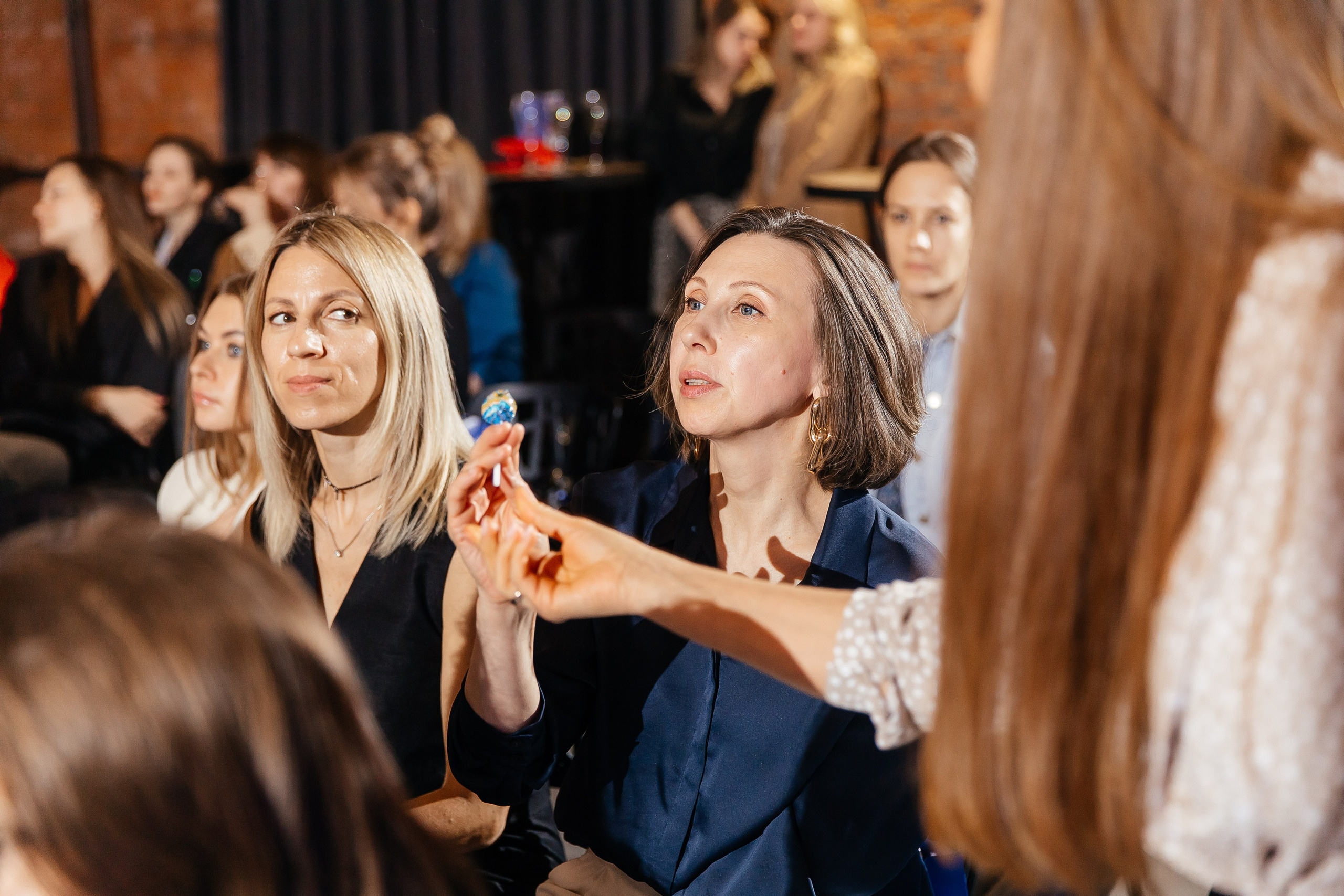 Презентация новинок систем света Maytoni в One way loft. Фотограф в Красноярске Надежда Воскресенская