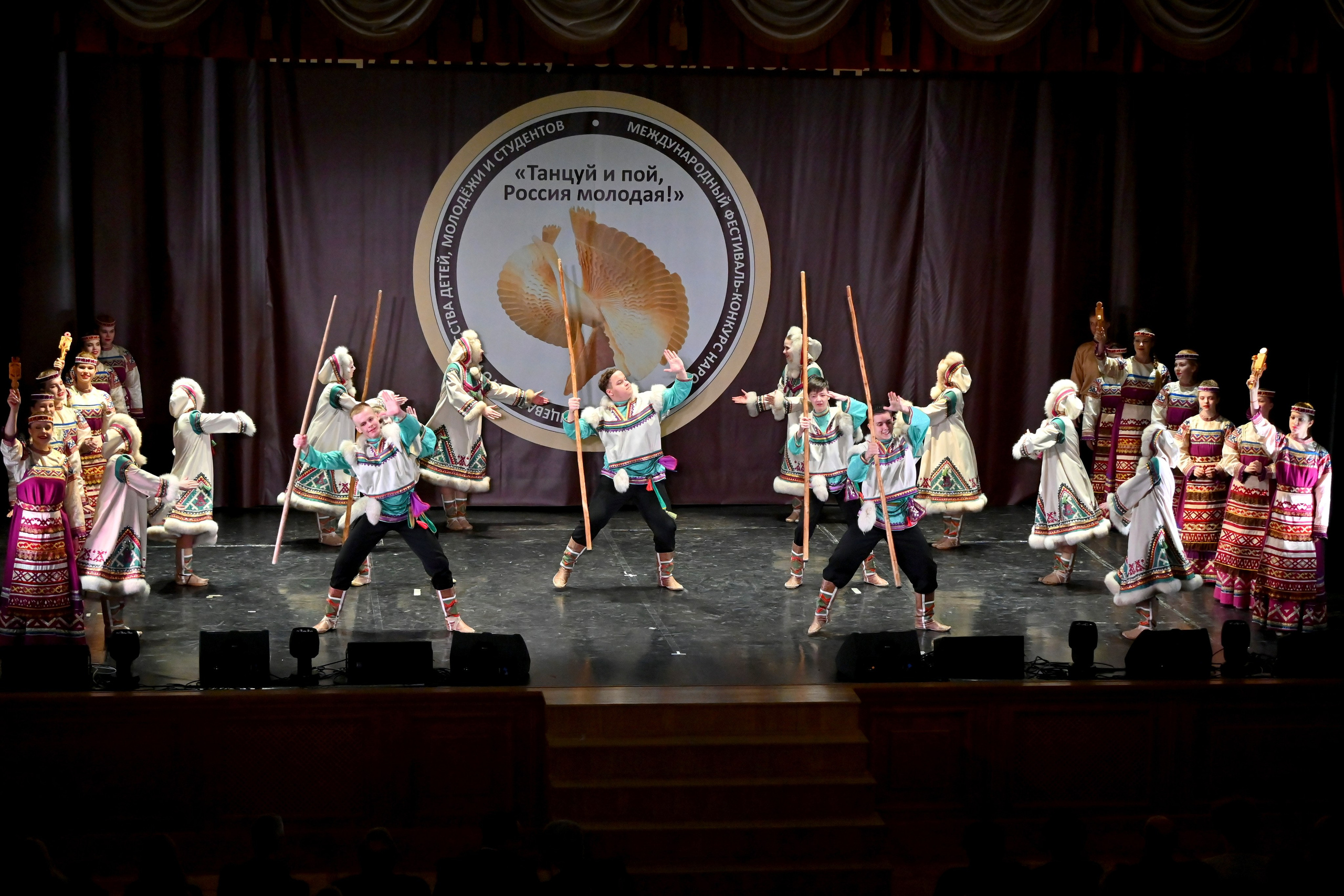 Гала-концерт. Танцуй и пой, Россия Молодая! 22.04.2024. Профессиональный фотограф в Москве Алёна Котова