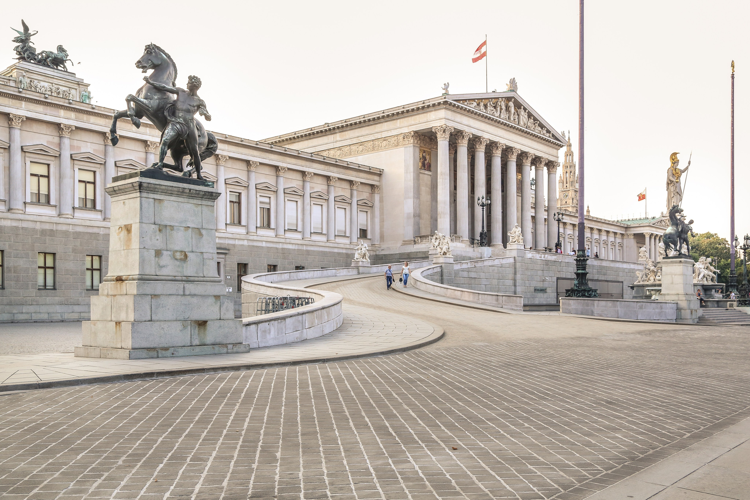 Австрия: Вена — Ратуша и Парламент, Пратер, Аугартен. Дарья Письменюк / Darya Leitstern — фотограф, музыкант, журналист, путешественник