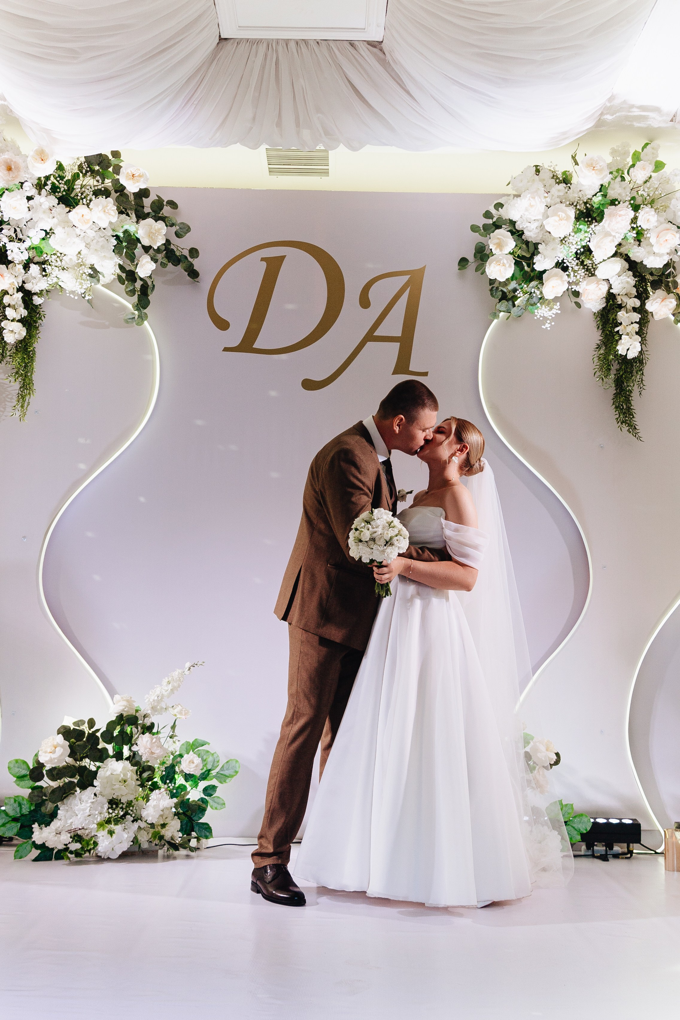 Денис и Анастасия. Семейный и свадебный фотограф в Донецке Елена Гордеева