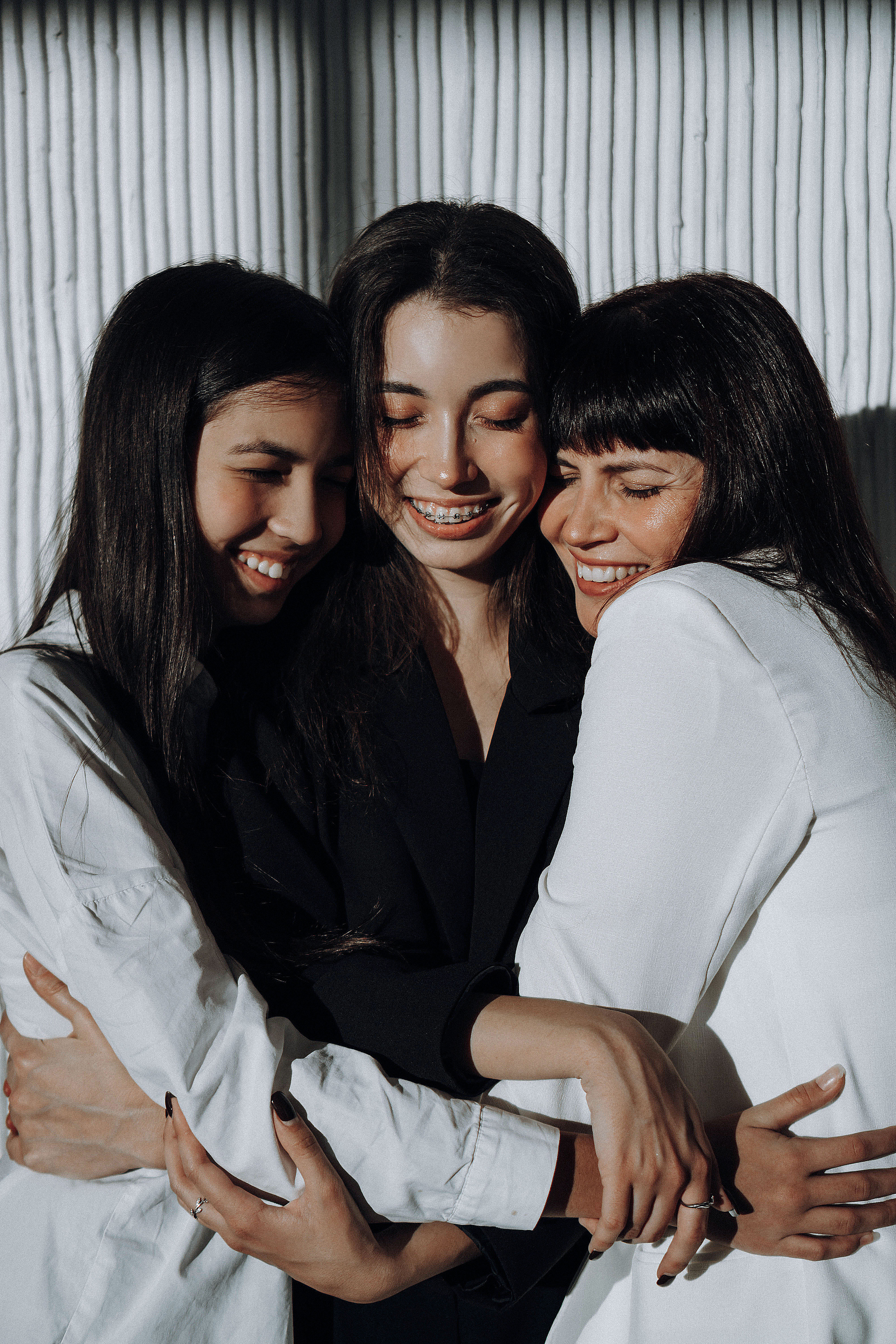 Семейная фотоссесия мамы и дочек в Чебоксарах. Индивидуальная и семейная фотосессия в Чебоксарах Оксана Русакова