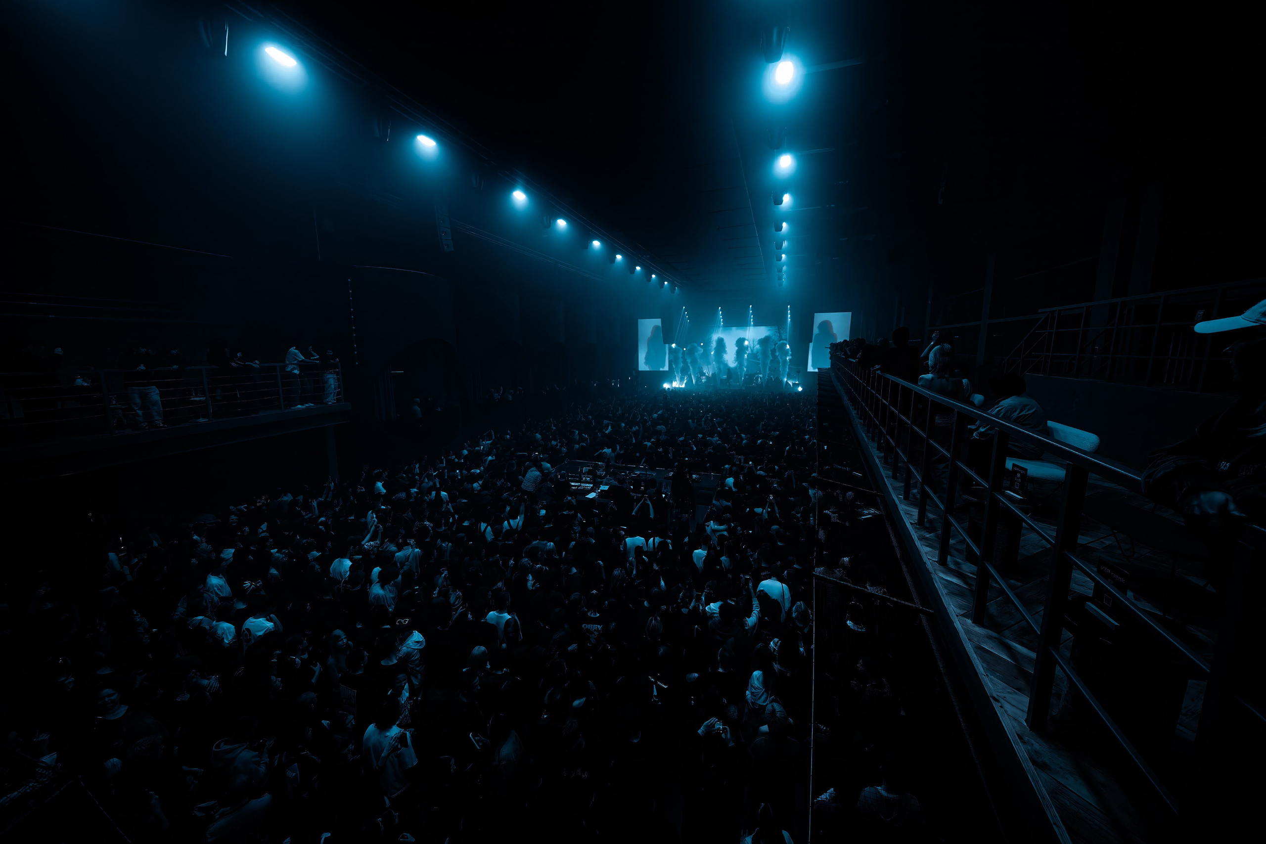 Тёмный принц в клубе TAU 22.03.2026. Репортажный фотограф и видеограф в Москве