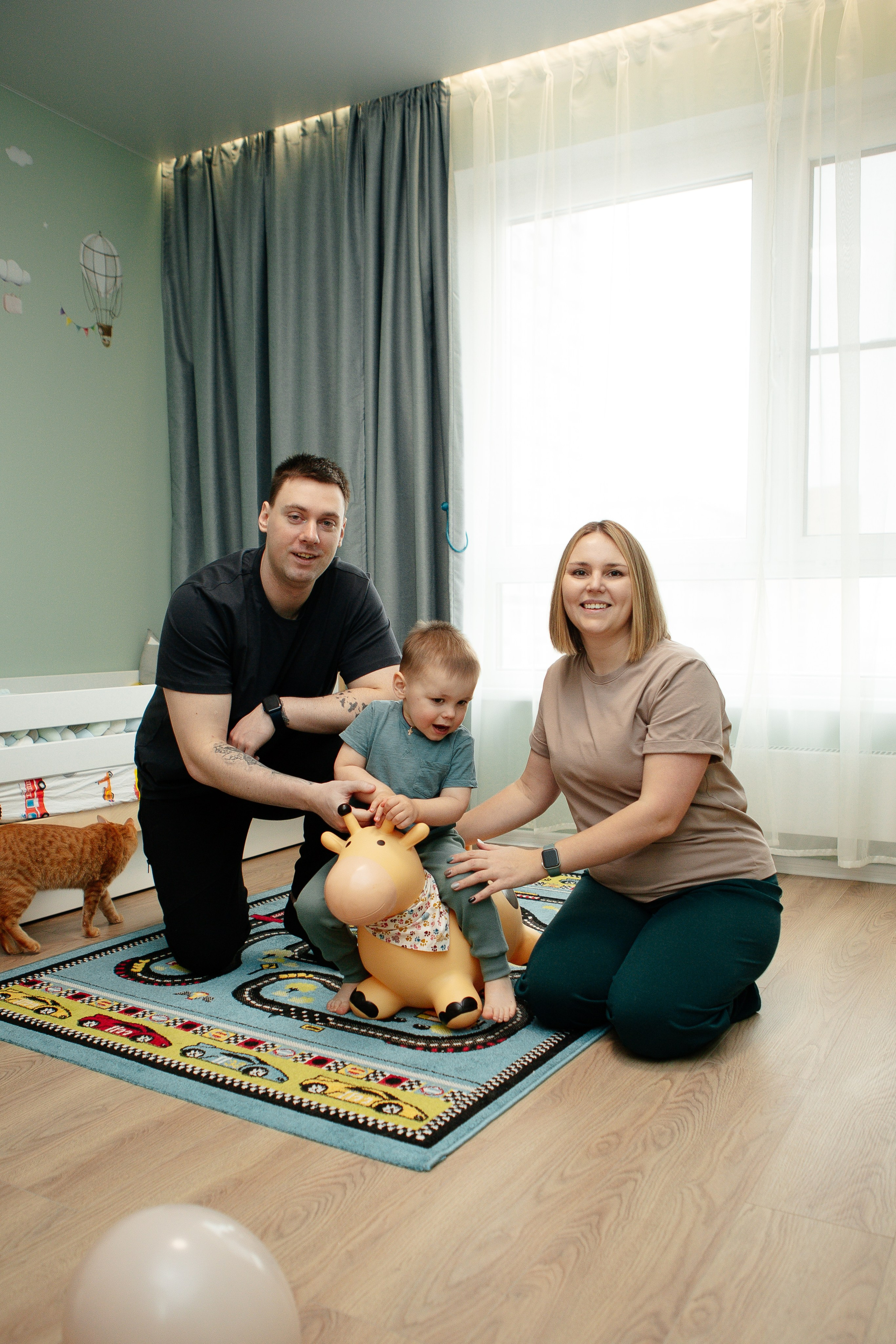 Роман и его семья. Семейный и детский фотограф в Москве Александра Мак