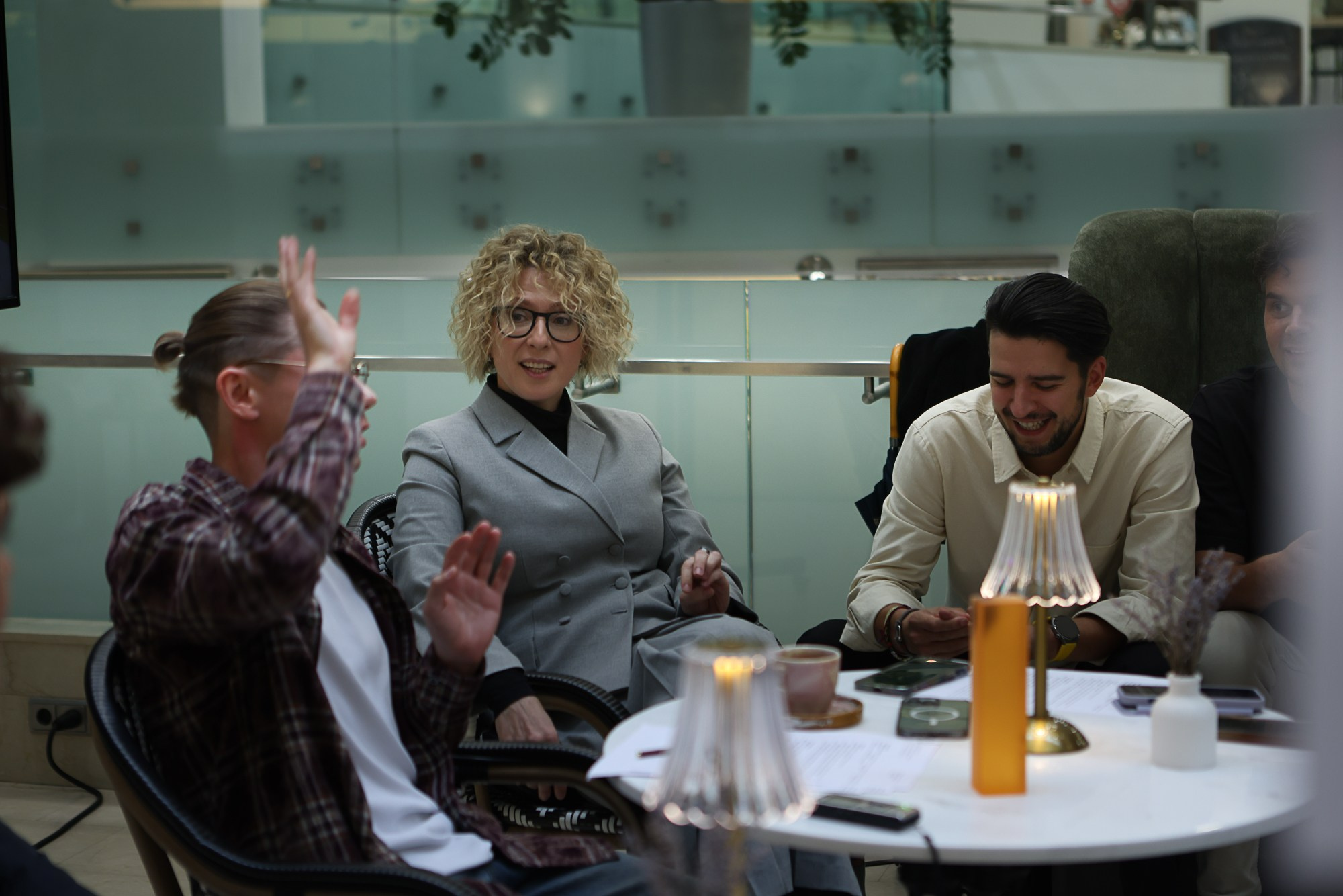 Пресс-бранч АРТ-ПЛАТФОРМА. Reportage, architectural, fine art photographer Lena Melnikova in Moscow