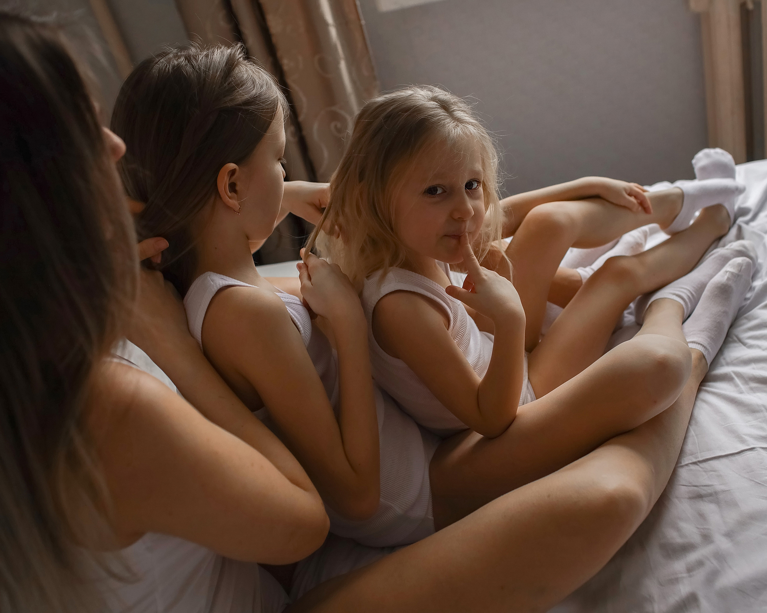 Семейная фотосессия у вас дома. Фотограф Софья Васильковская