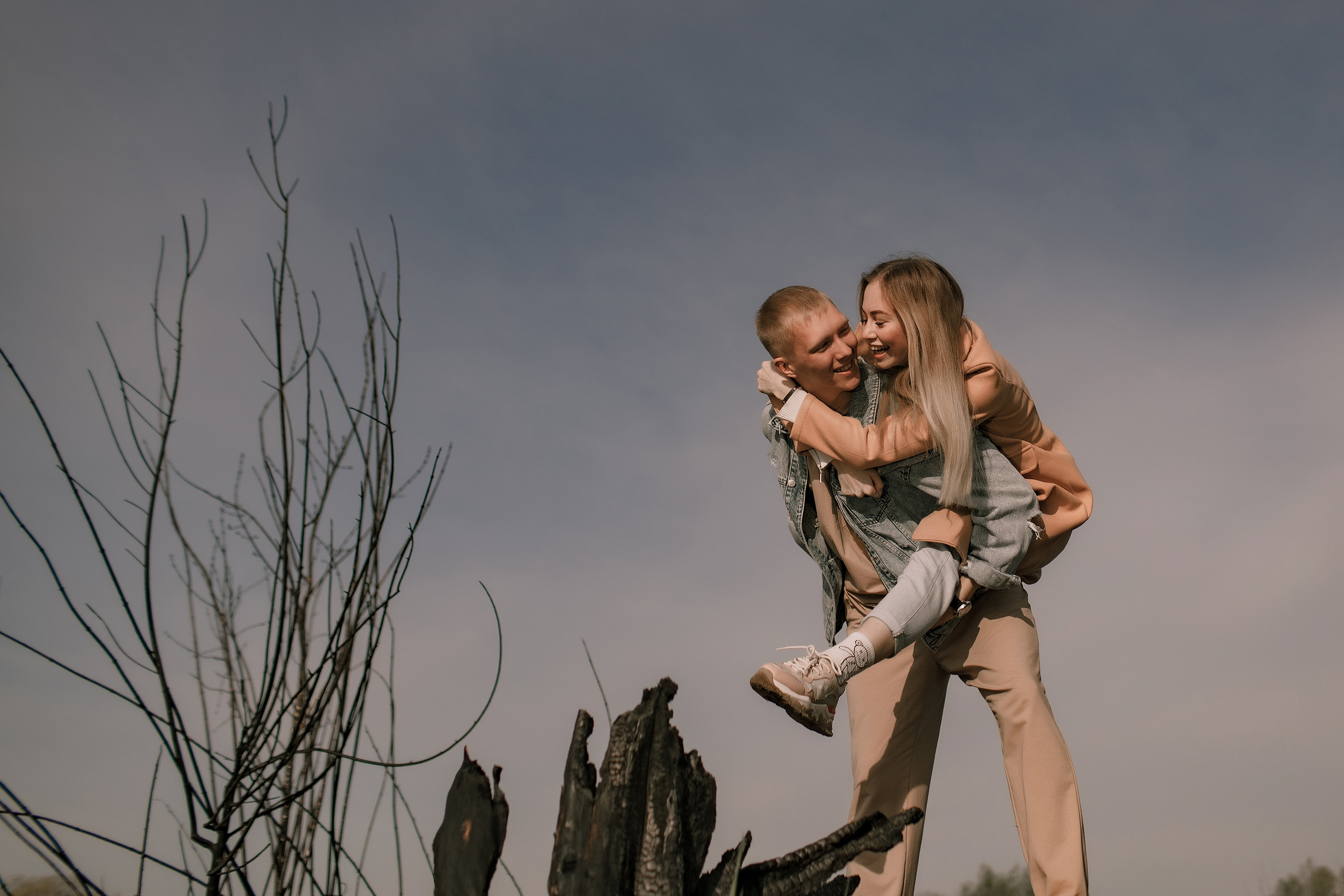 Лавстори фото. Весенняя фото прогулка. Фотограф Софья Васильковская
