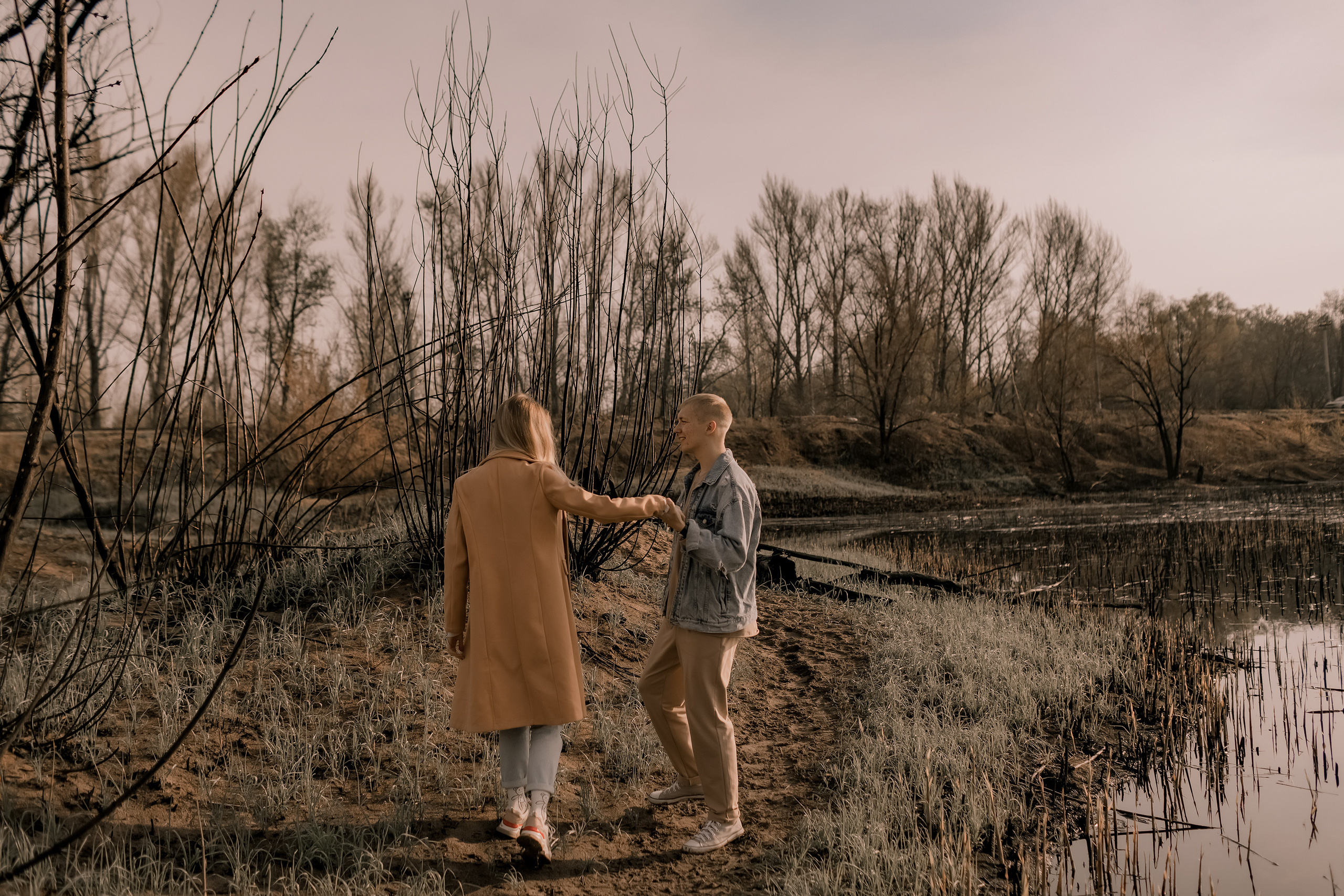 Лавстори фото. Весенняя фото прогулка. Фотограф Софья Васильковская