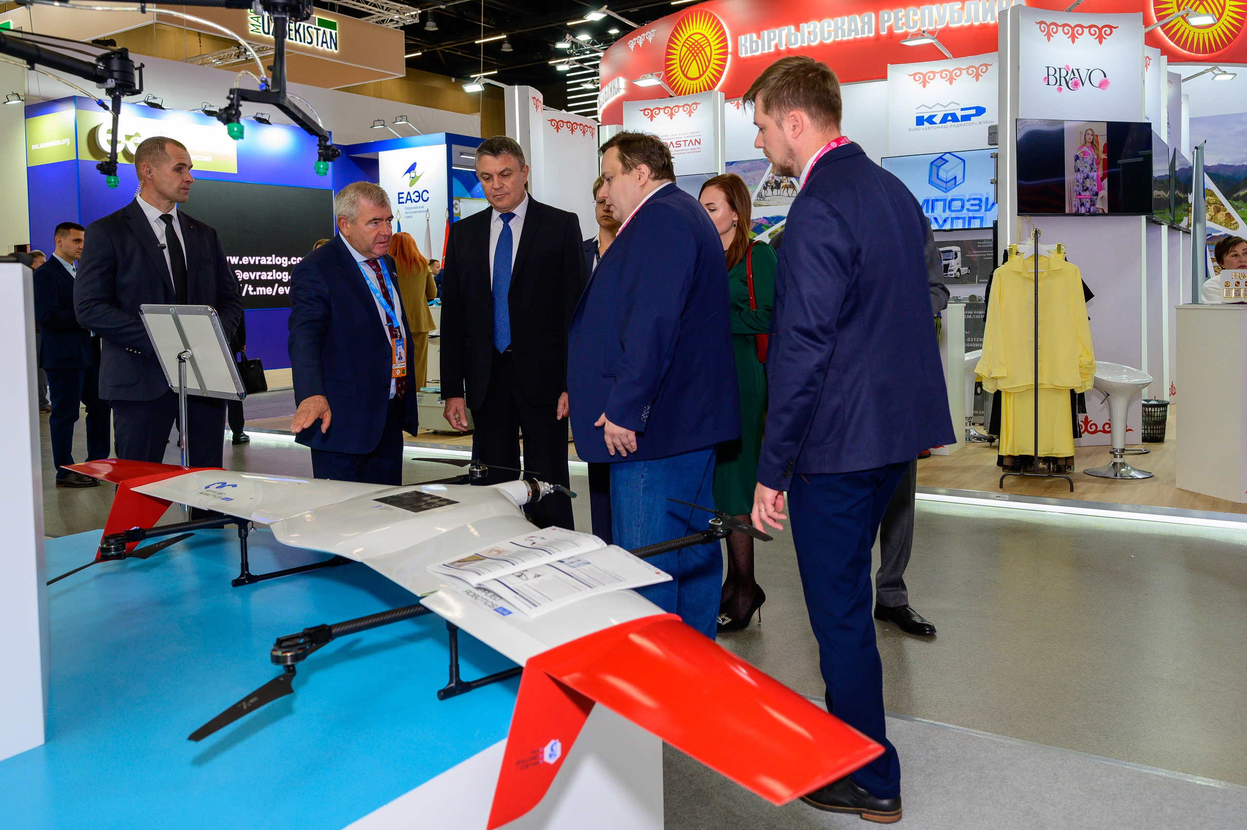 BigindustrialweekBelarus. Фотоуслуги, услуги фотографа, фотографирование важных событий