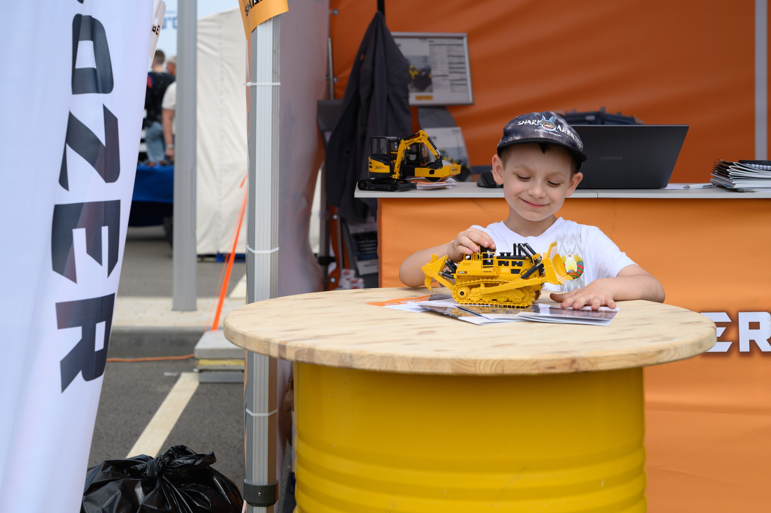 Агровыставка. Фотоуслуги, услуги фотографа, фотографирование важных событий