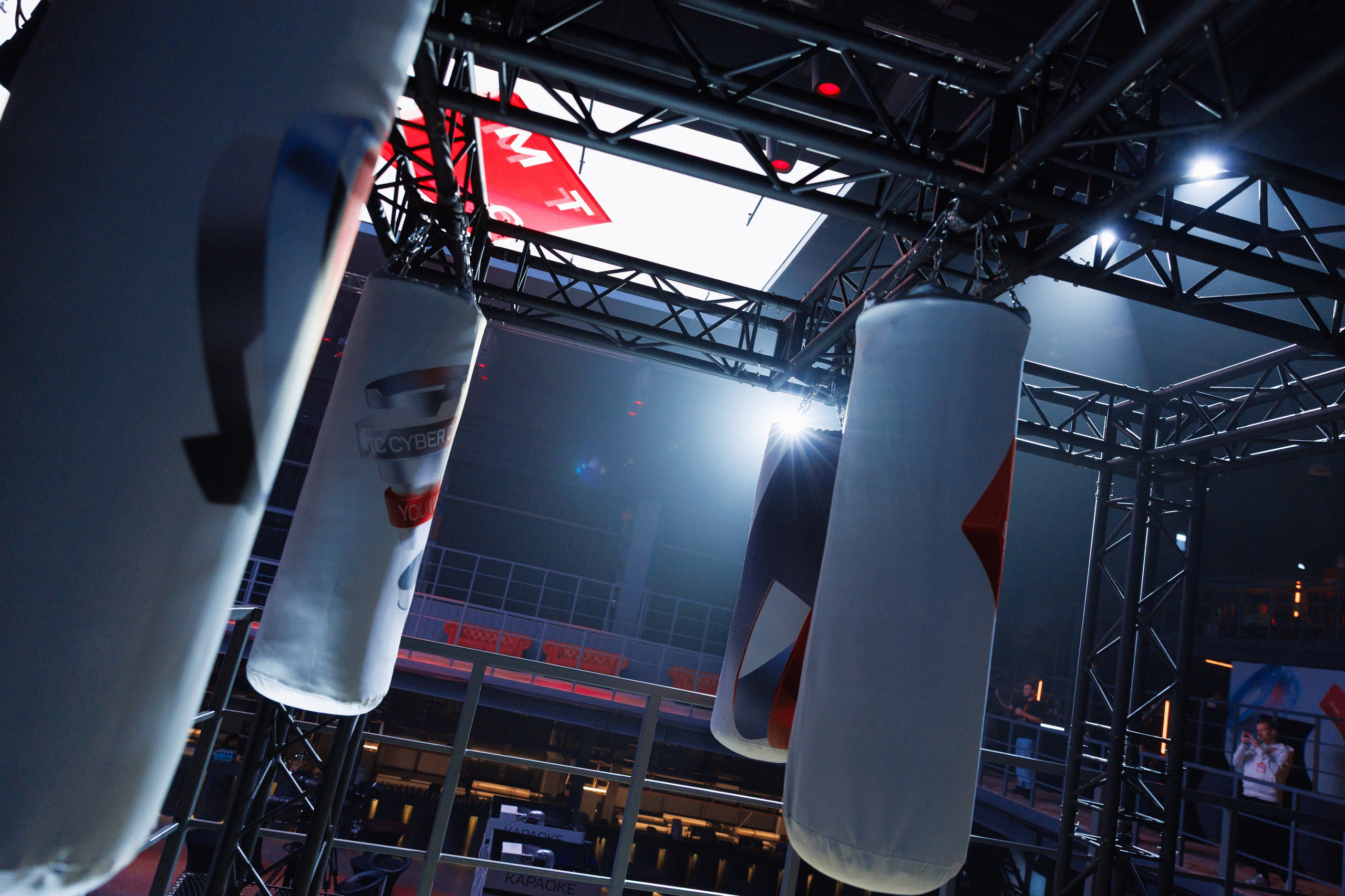 МТС Cyber Cup 2025. Коммерческий фотограф в Москве — Антон Ермаков