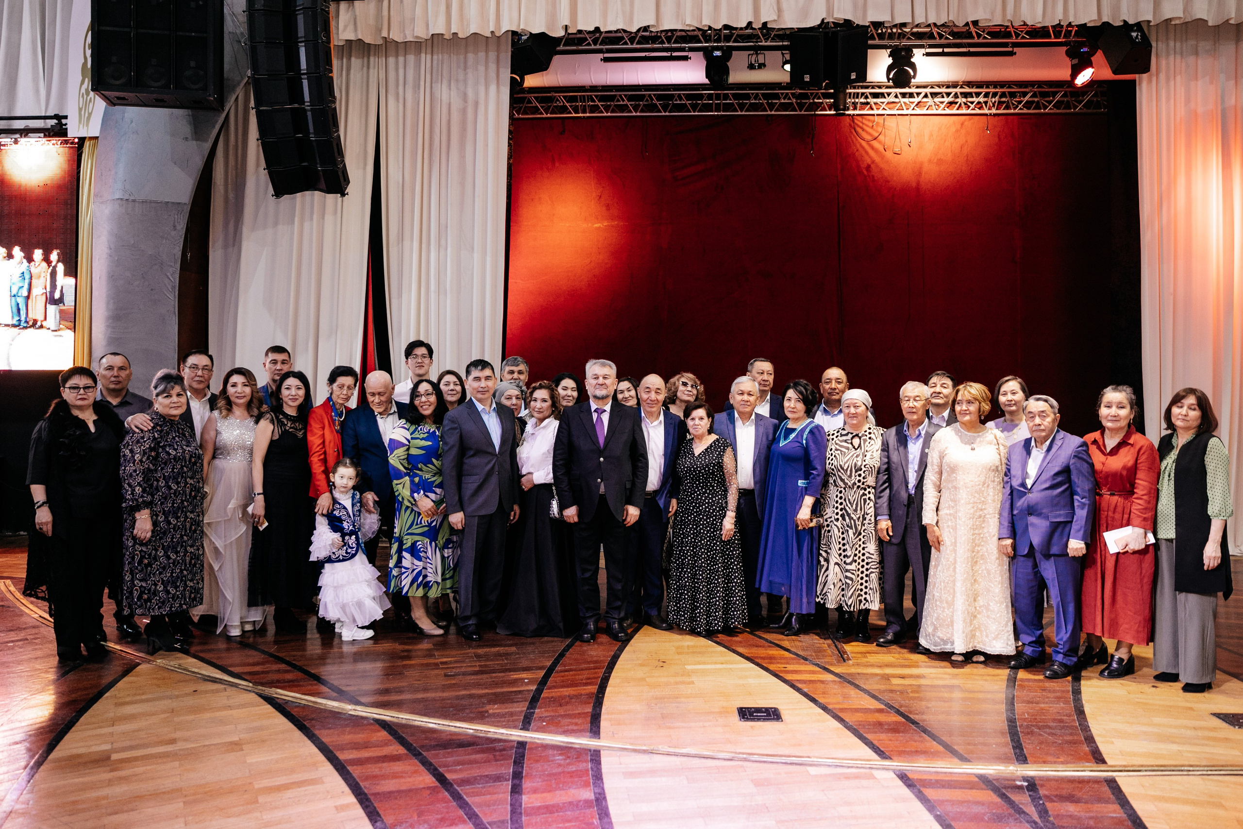 Свадебный банкет Абылайхан и Меруерт. Akkanatart.kz