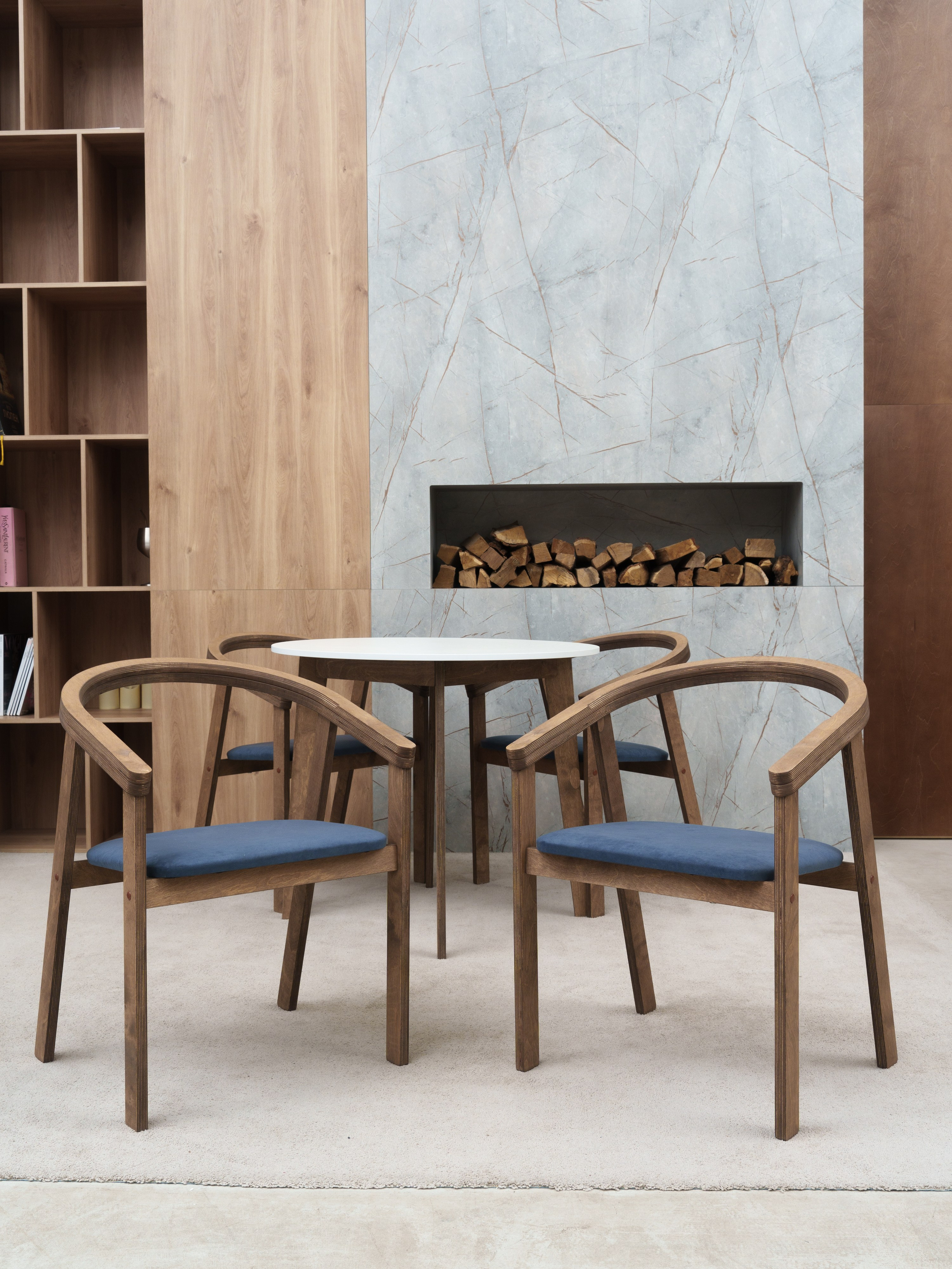 Столы и стулья для маркетплейсов. Иван Упоров — фотограф, рилсмейкер чебоксары