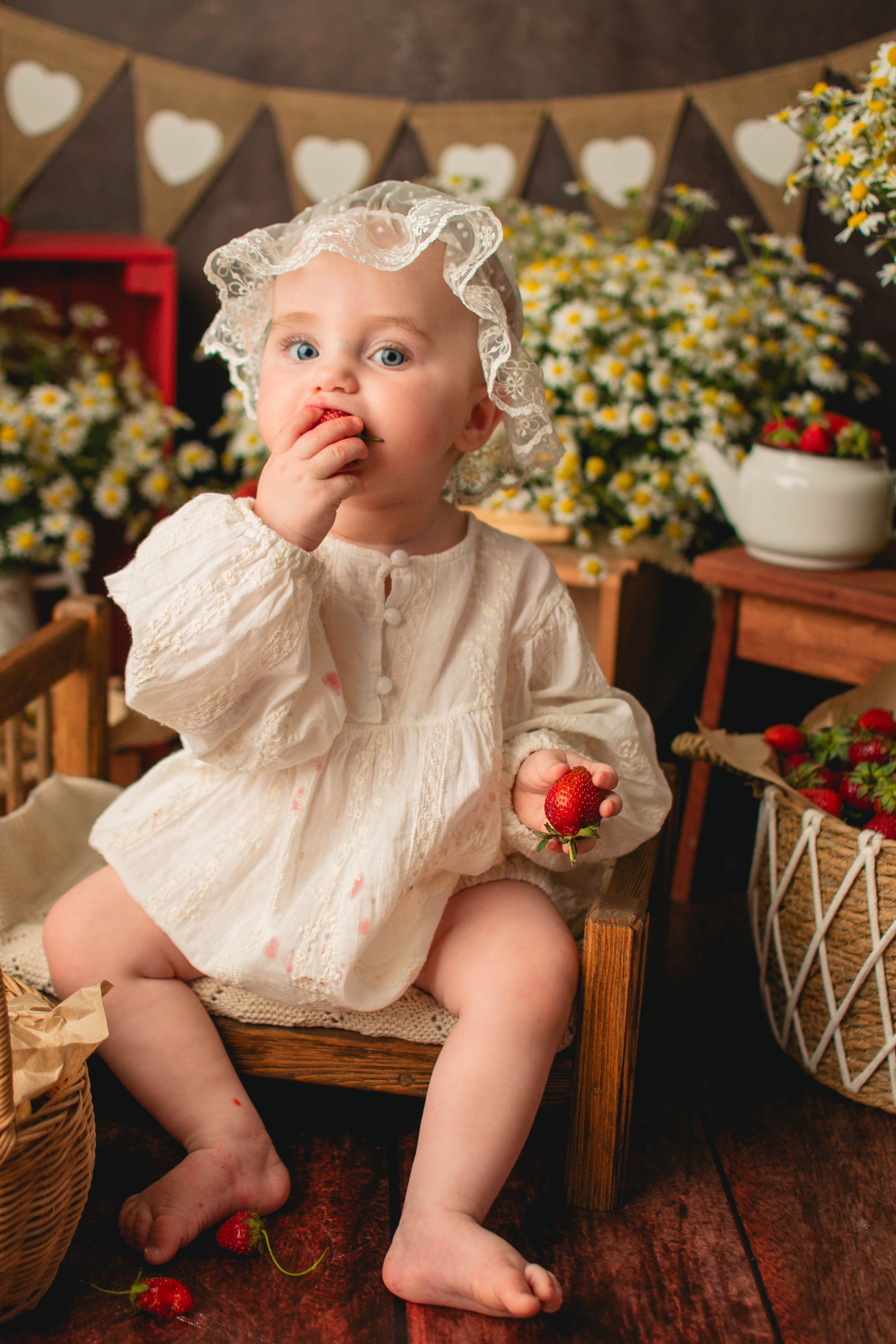 Клубничный. Фотограф новорождённых в Санкт-Петербурге Наталья Булгакова