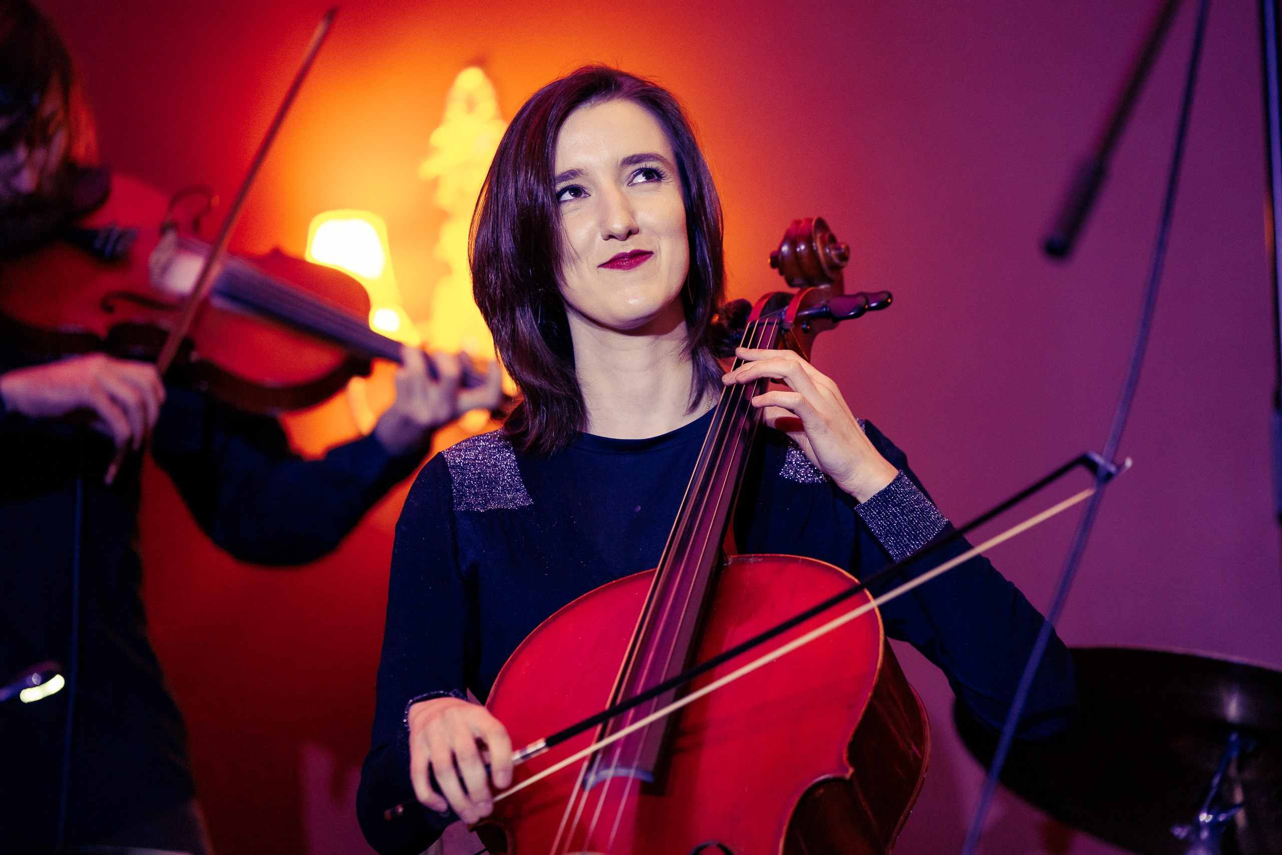 Концерт ATOMIC CELLOS в пространстве FREEDOM. Фотограф в Санкт-Петербурге — Сергей Петров