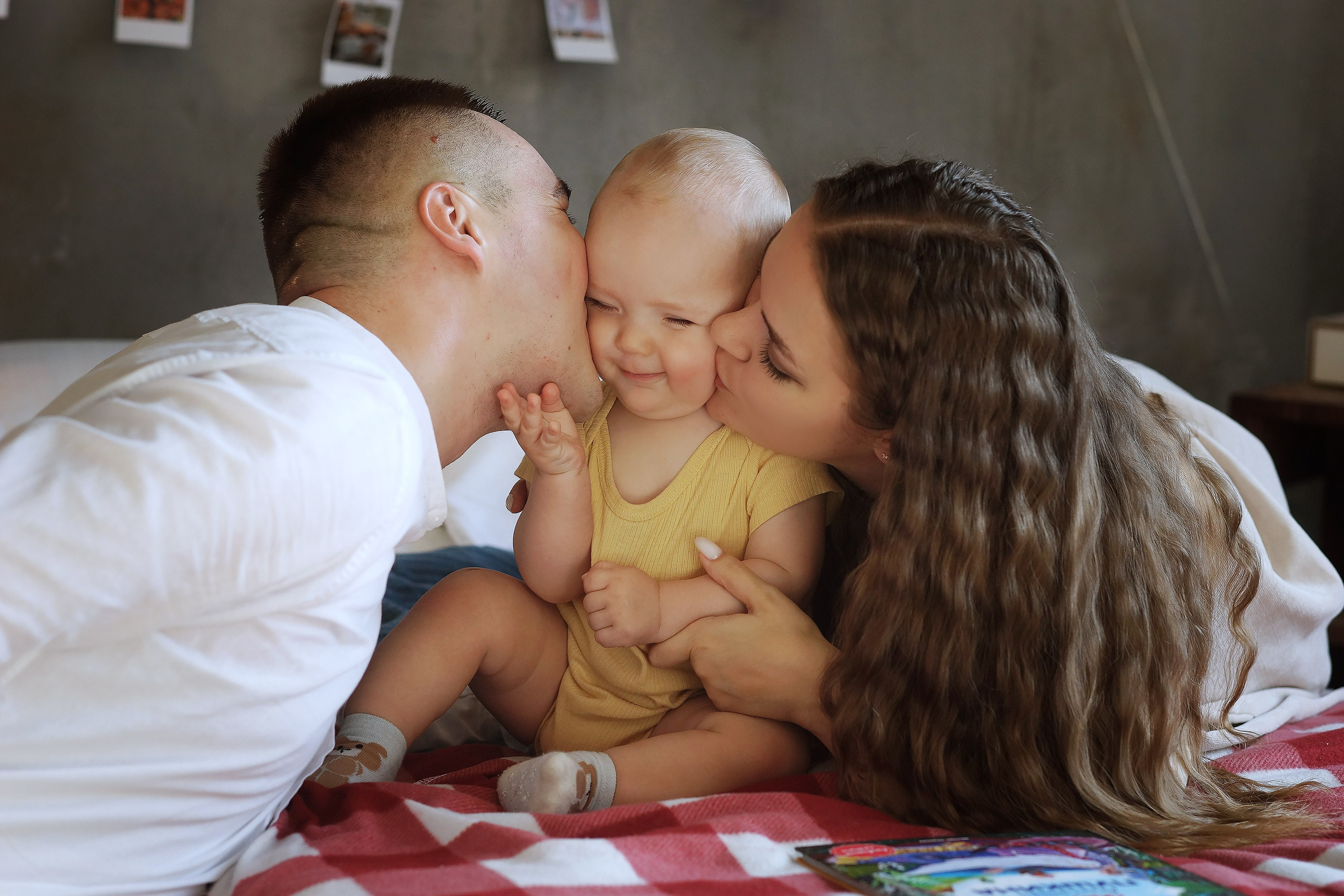 Семейная съёмка в студии. Семейный фотограф г. Новокузнецк Юлия Машникова