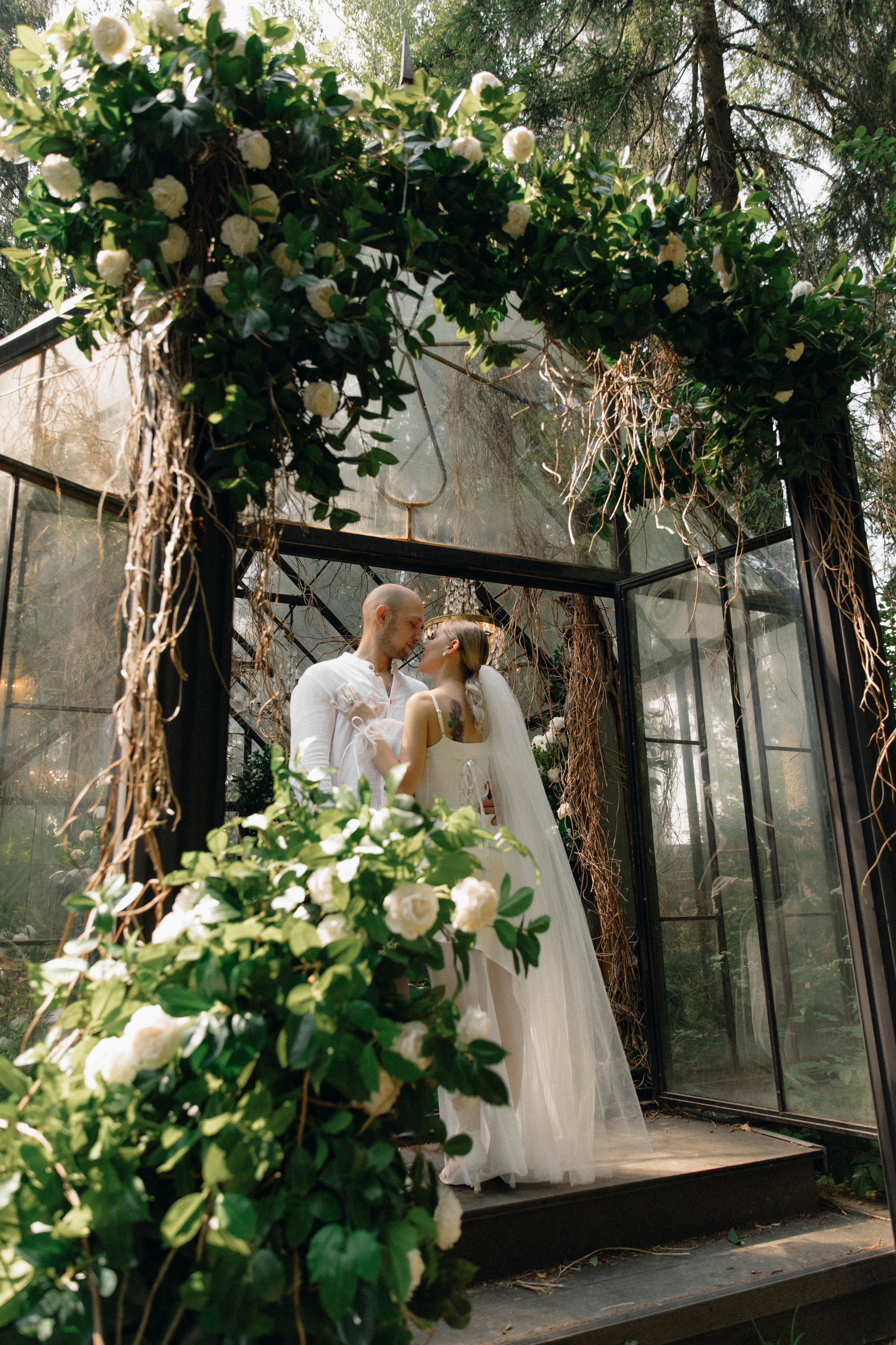 Лавстори в оранжерее. Фотограф в Москве Ольга Сатони