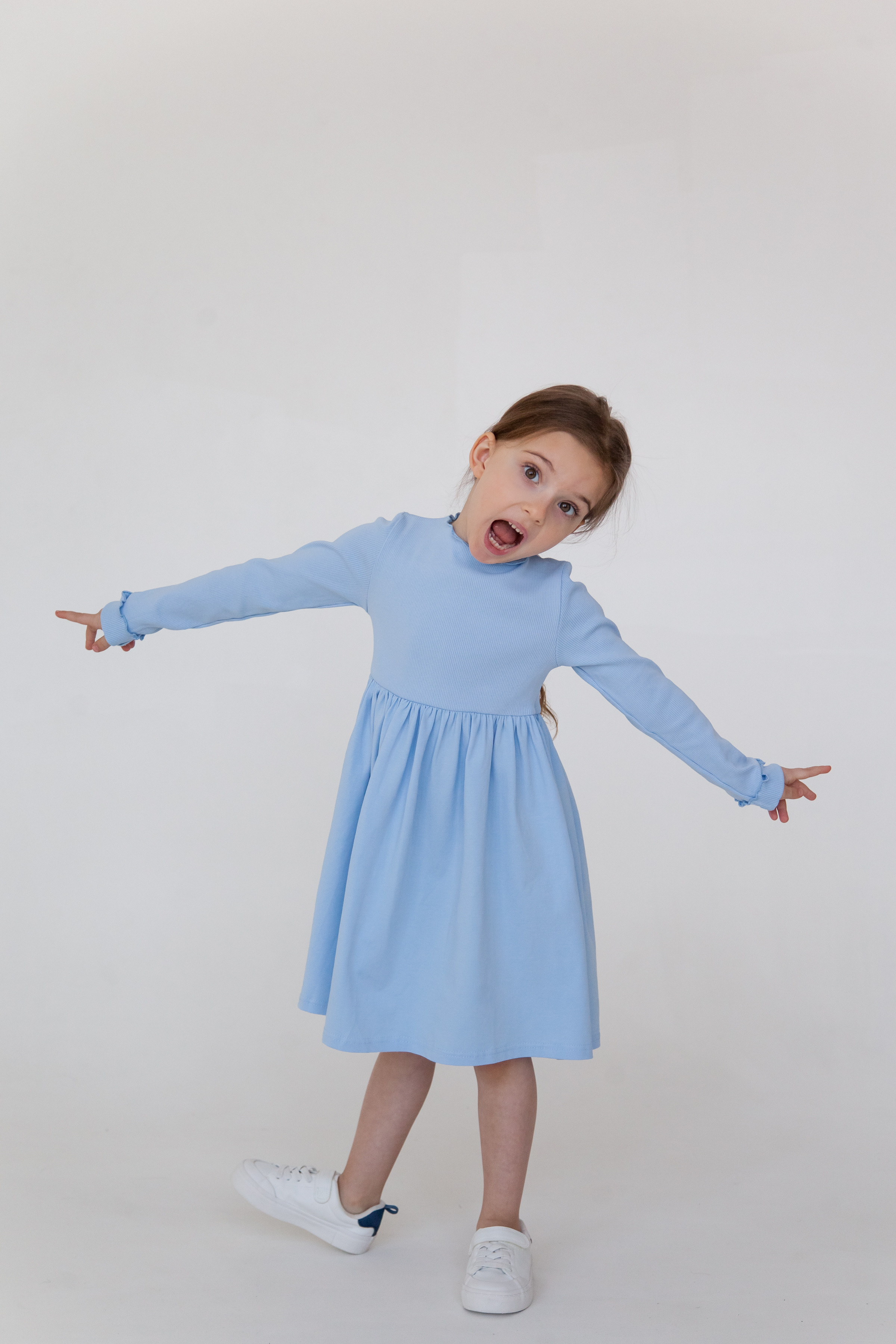 Контент съемка детская одежа Томский бренд MyAnya. Фотограф в Томске Юлия Постнова