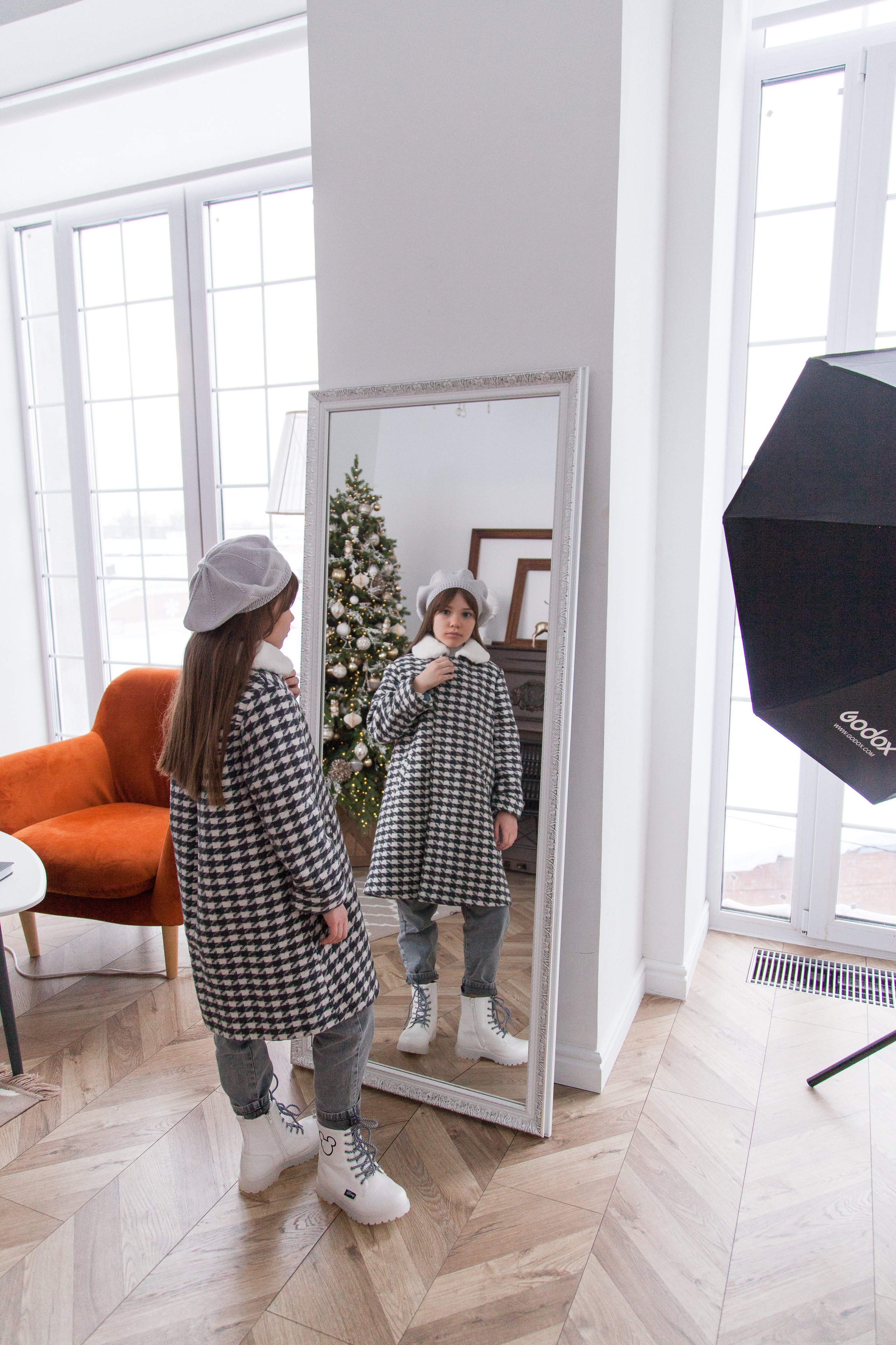 Контент съемка детская одежа Томский бренд MyAnya. Фотограф в Томске Юлия Постнова