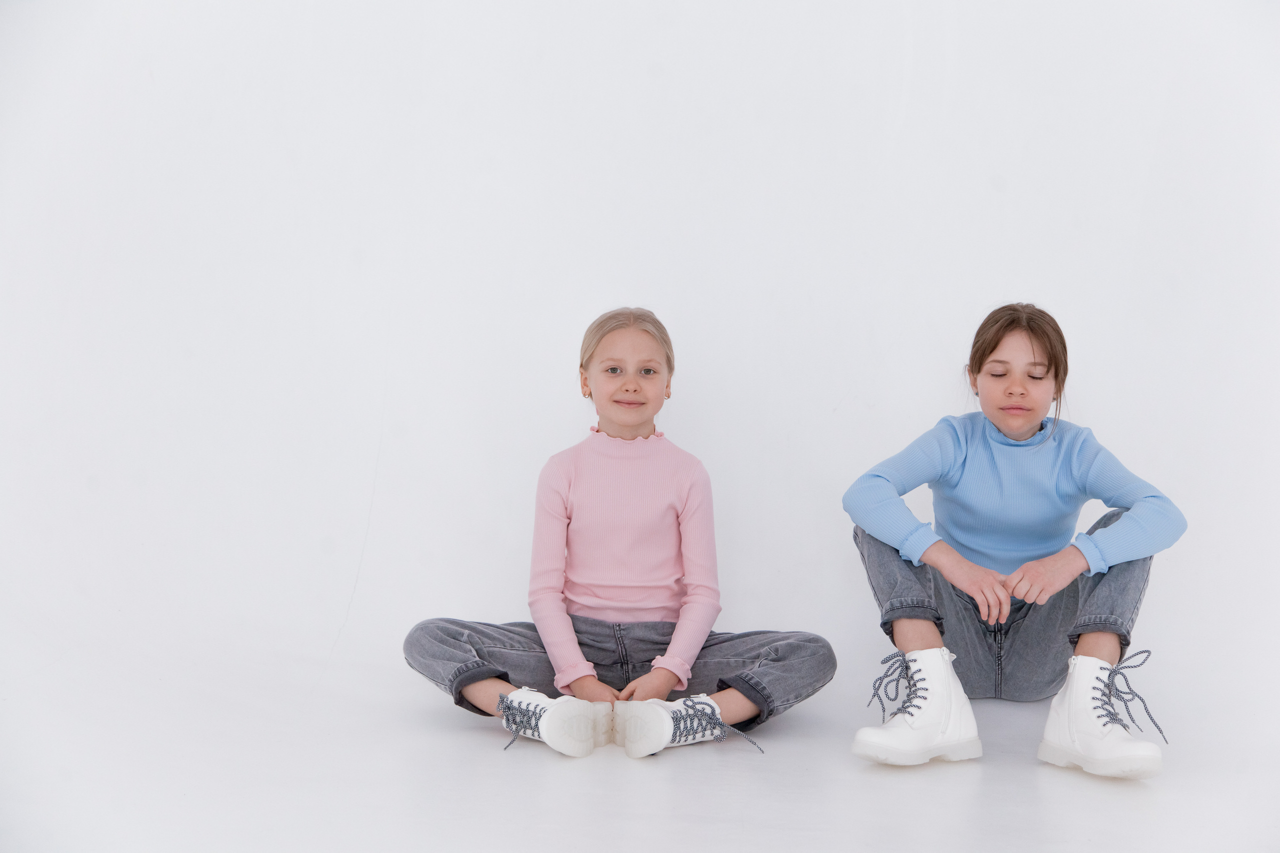 Контент съемка детская одежа Томский бренд MyAnya. Фотограф в Томске Юлия Постнова