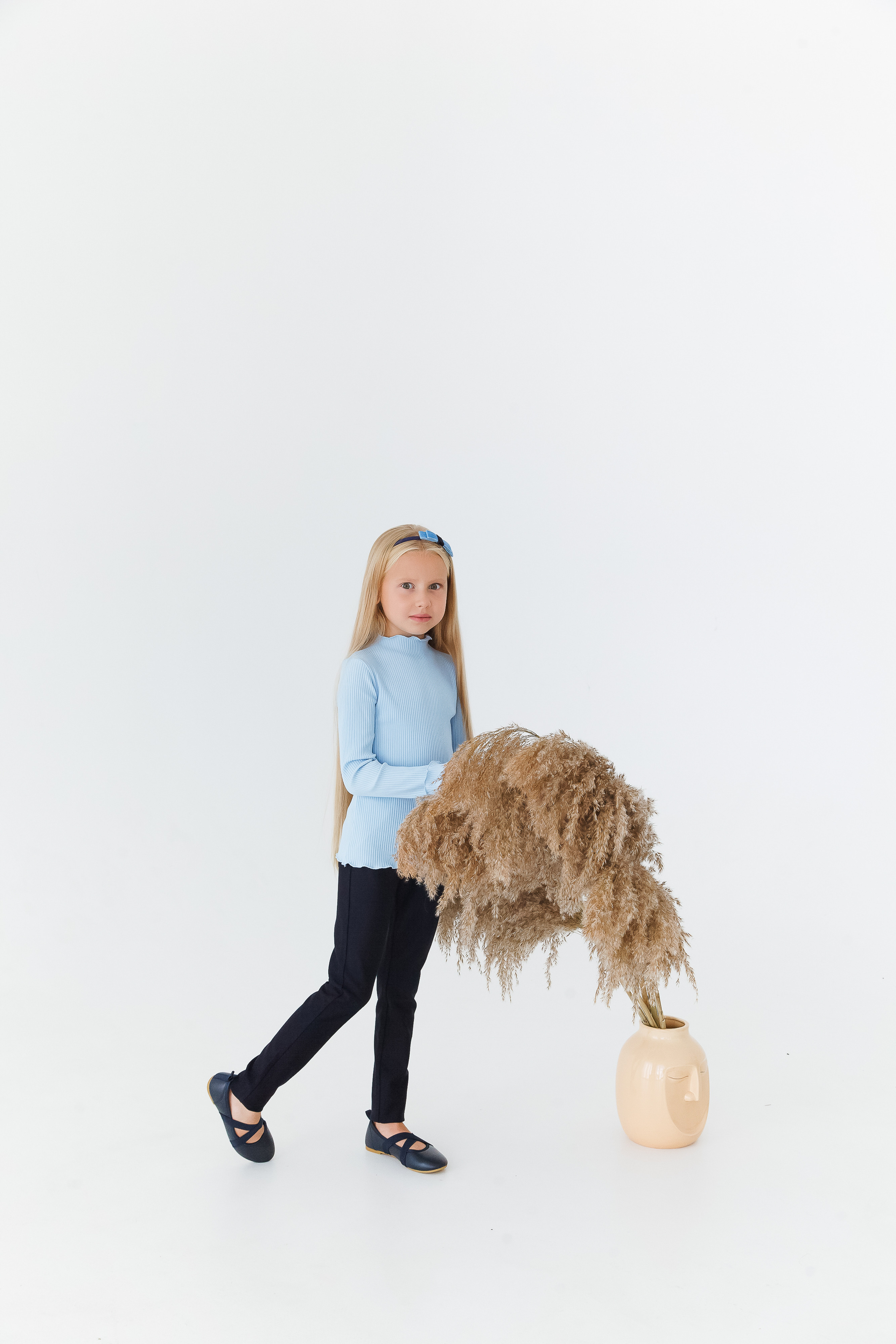 Контент съемка детская одежа Томский бренд MyAnya. Фотограф в Томске Юлия Постнова