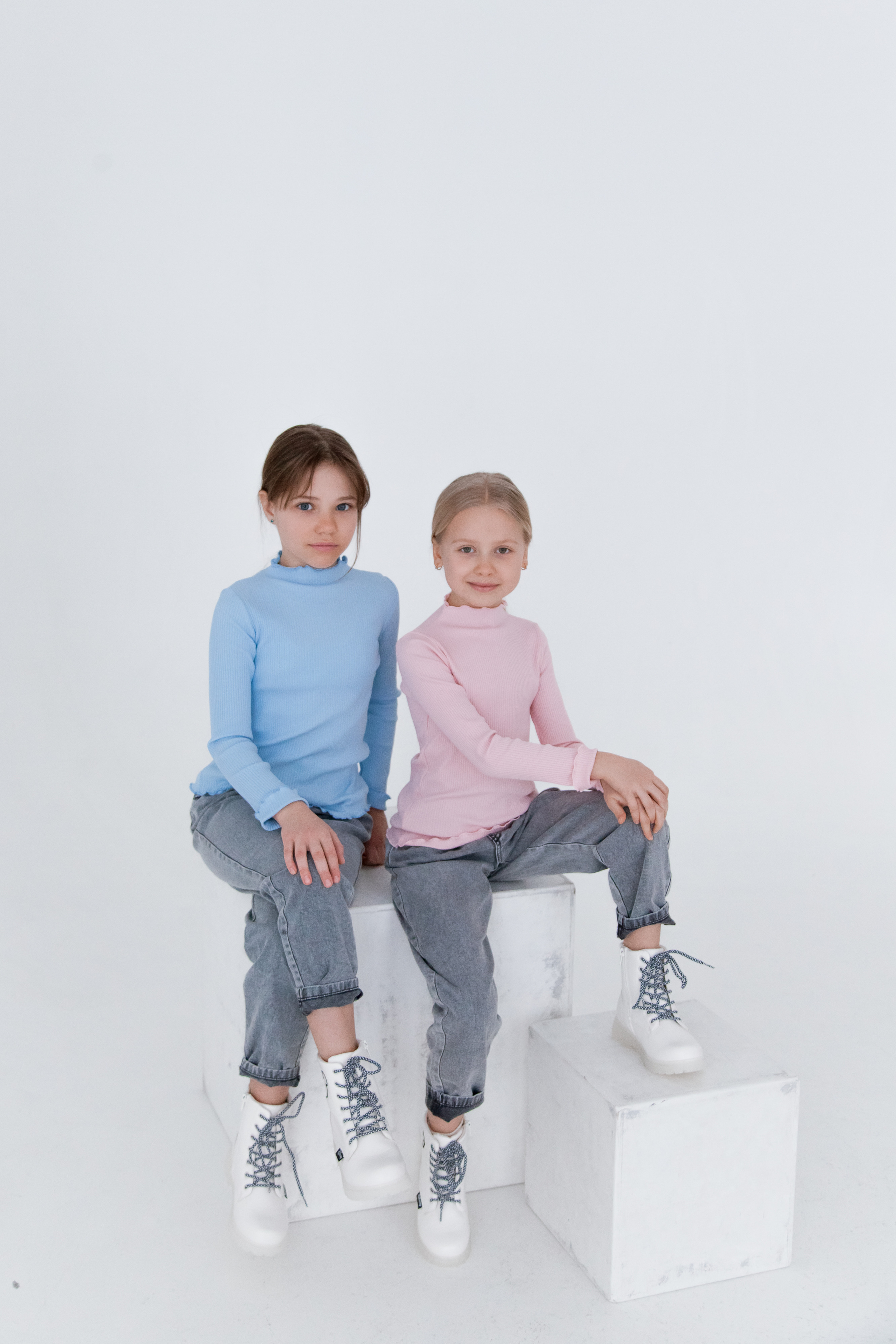 Контент съемка детская одежа Томский бренд MyAnya. Фотограф в Томске Юлия Постнова